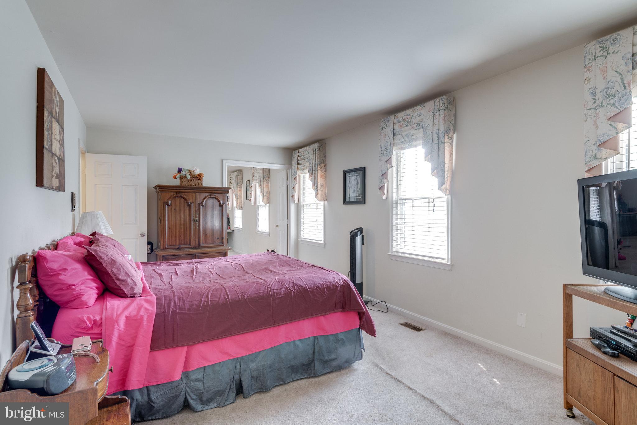 ROGERS FARM - Residential