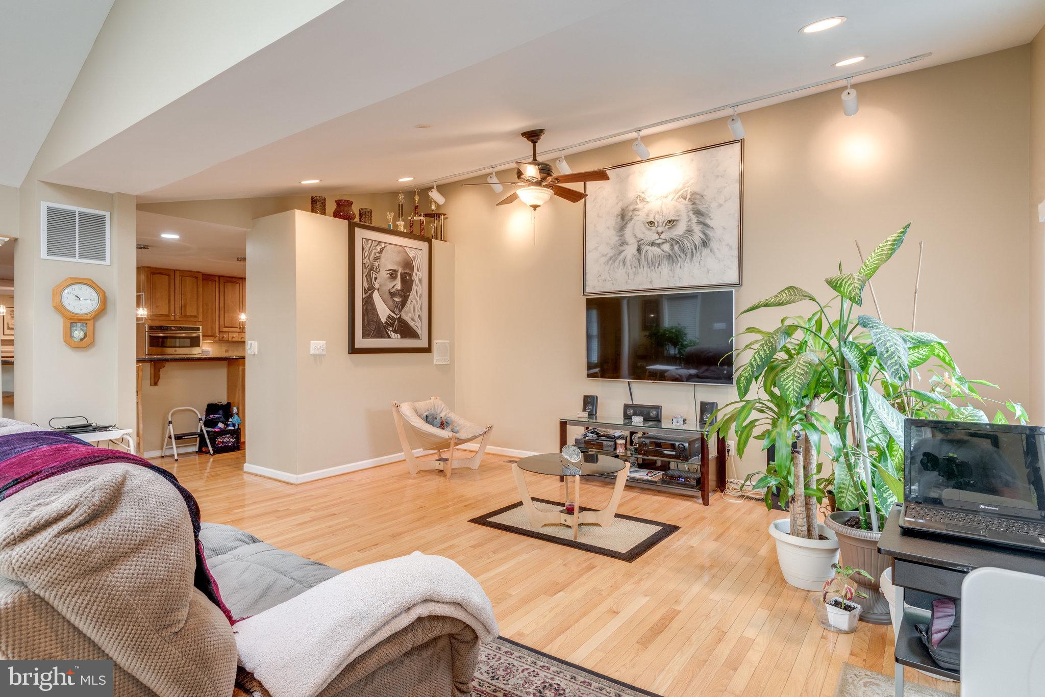 ROGERS FARM - Residential