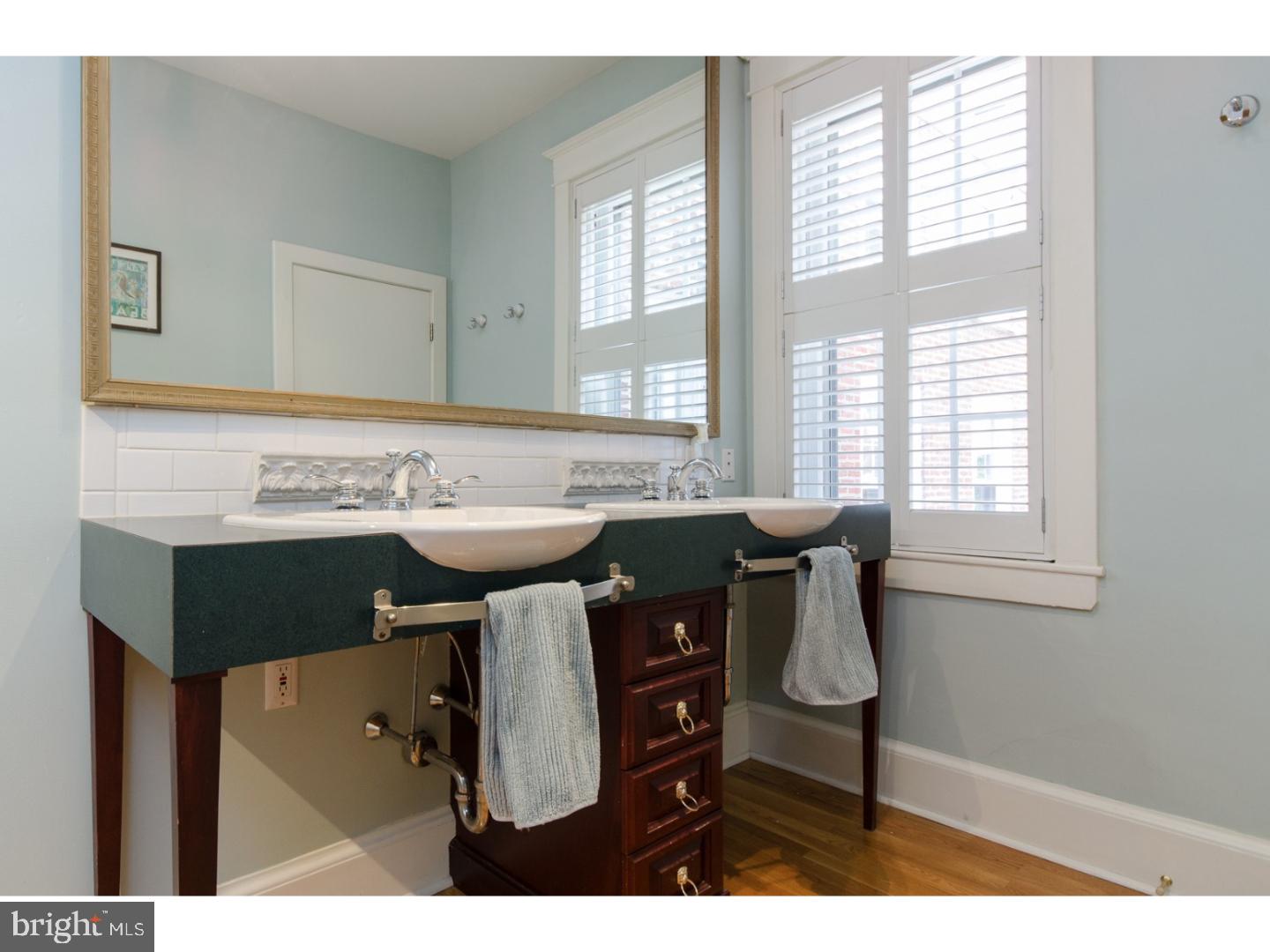 SOCIETY HILL - Residential