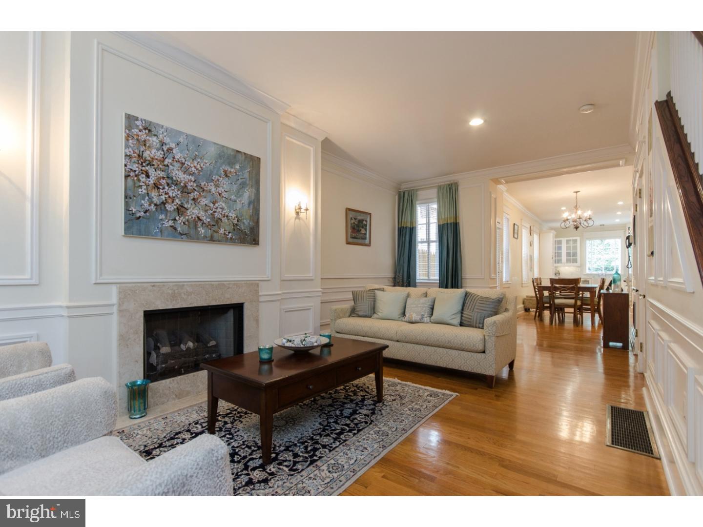 SOCIETY HILL - Residential