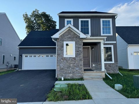 Photo of 391 Hensley Street, Lititz, PA 17543 (MLS # PALA2055422)