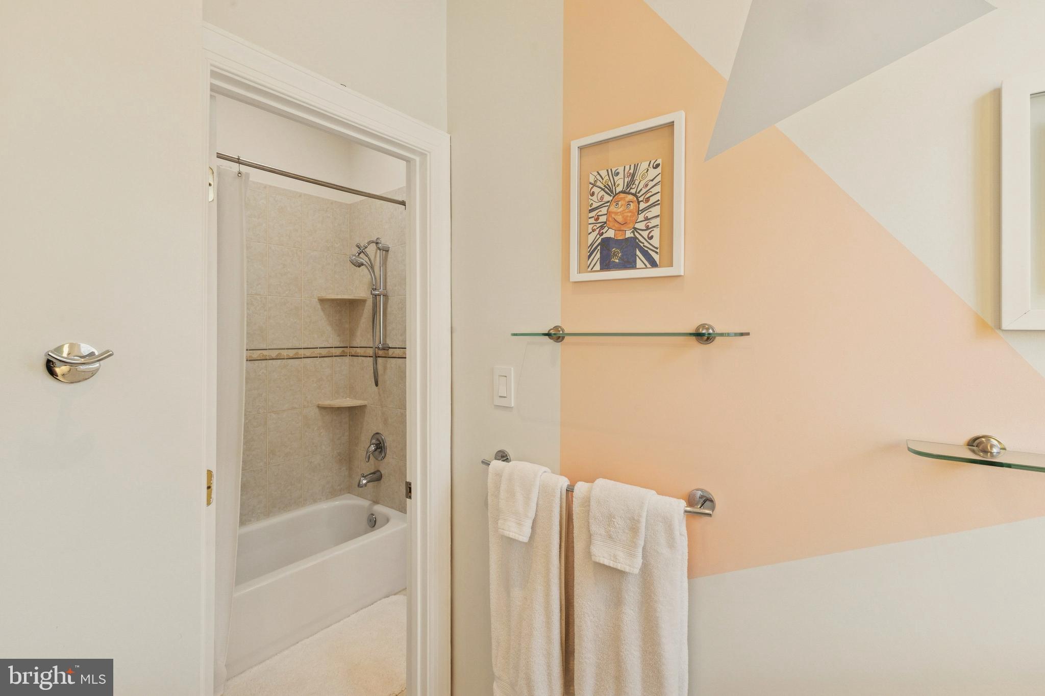 LAKE MANASSAS - Residential