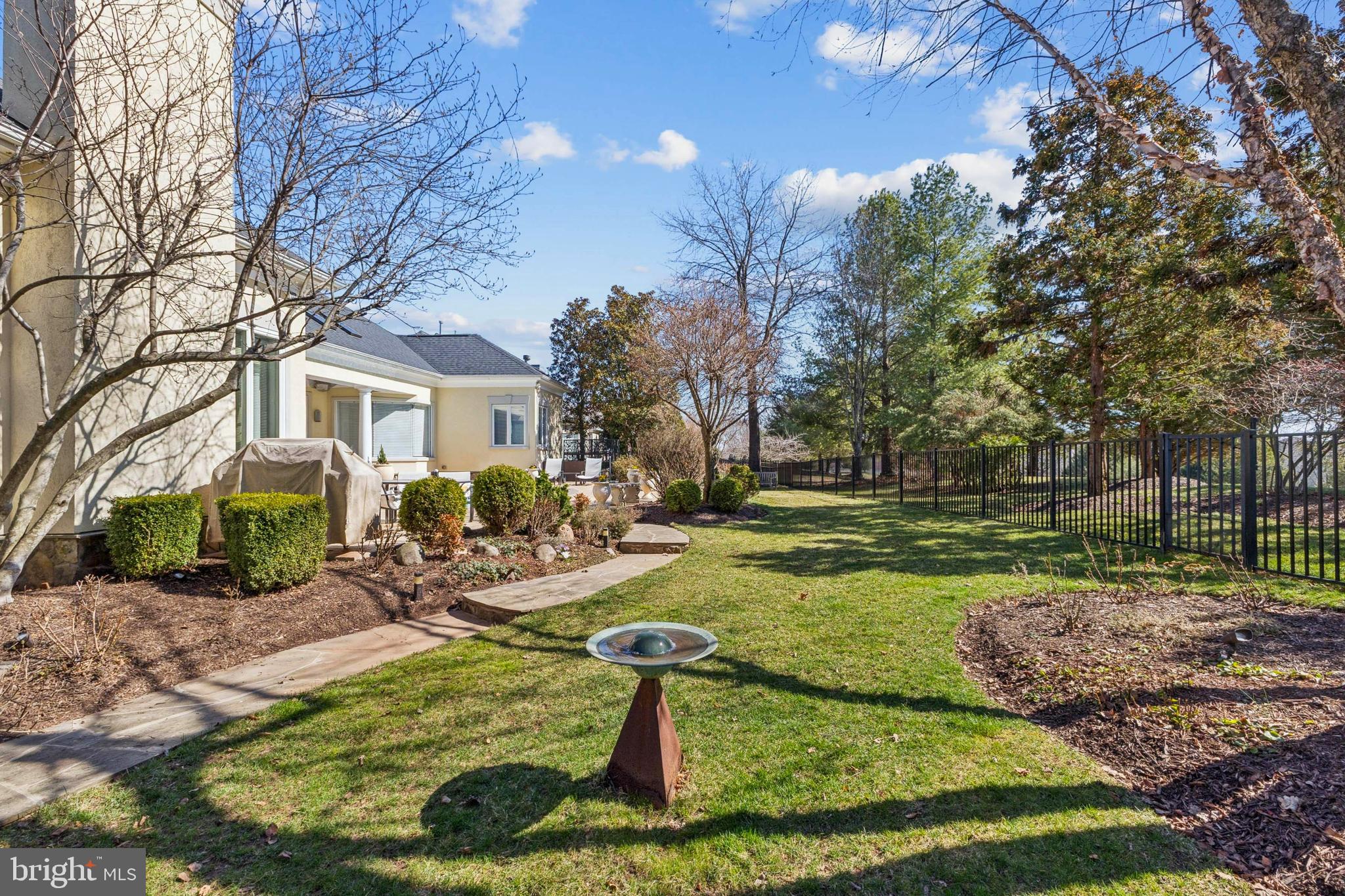 LAKE MANASSAS - Residential