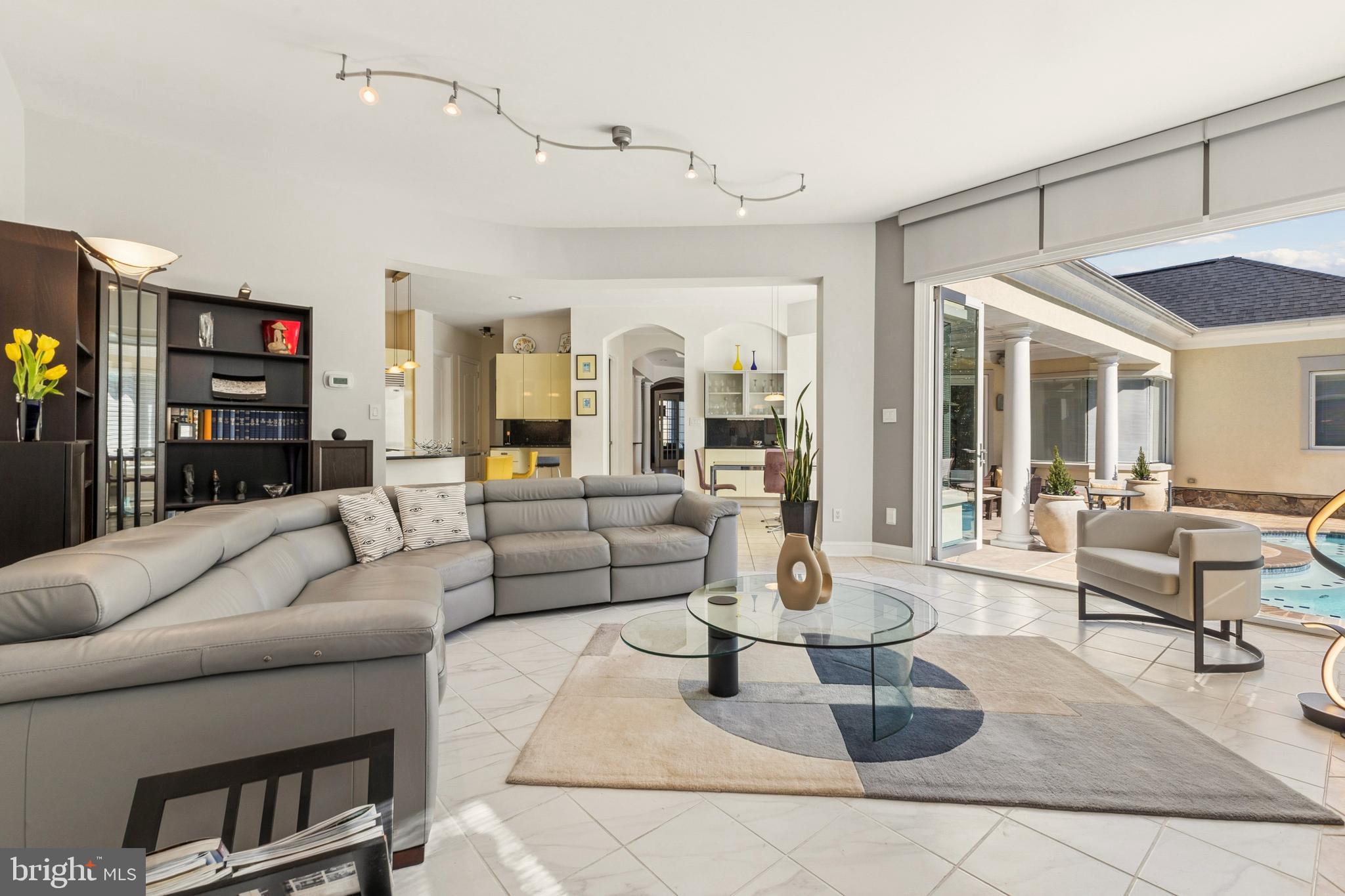 LAKE MANASSAS - Residential