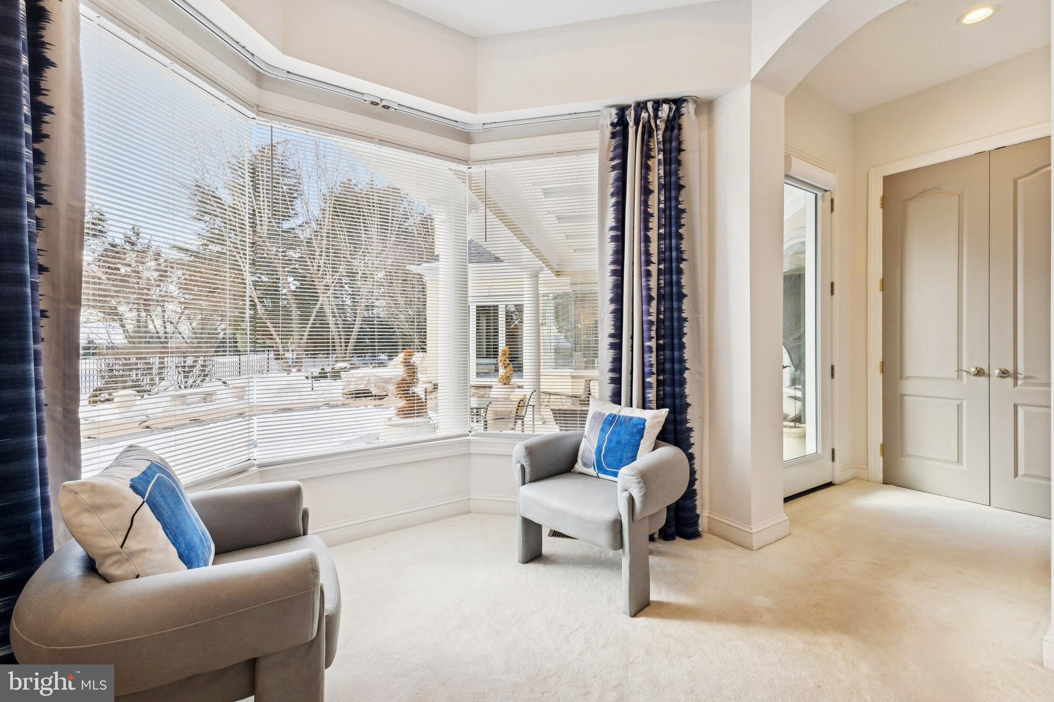 LAKE MANASSAS - Residential