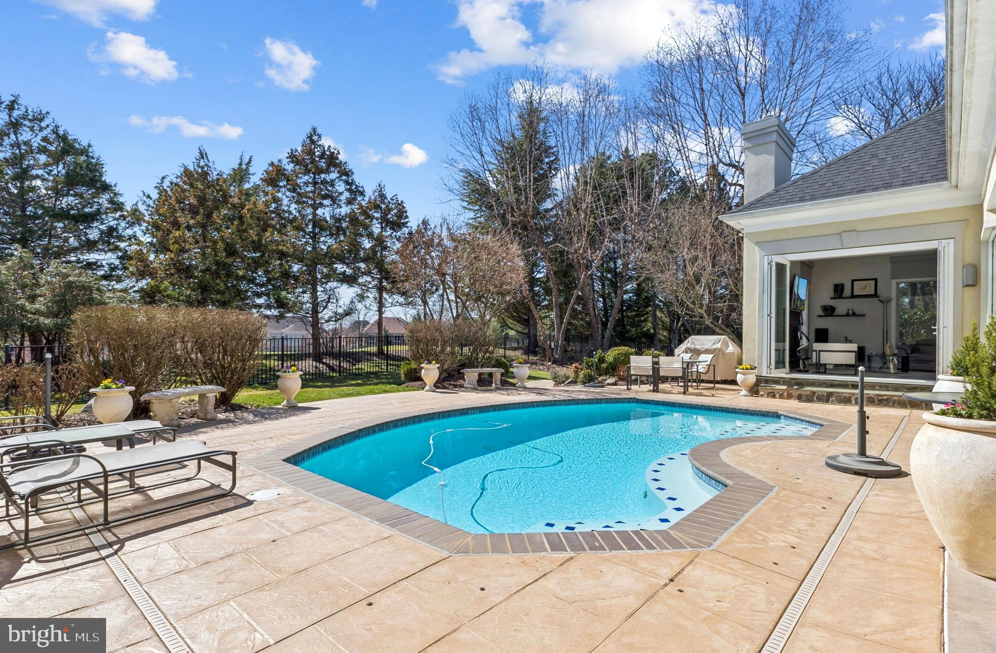 LAKE MANASSAS - Residential