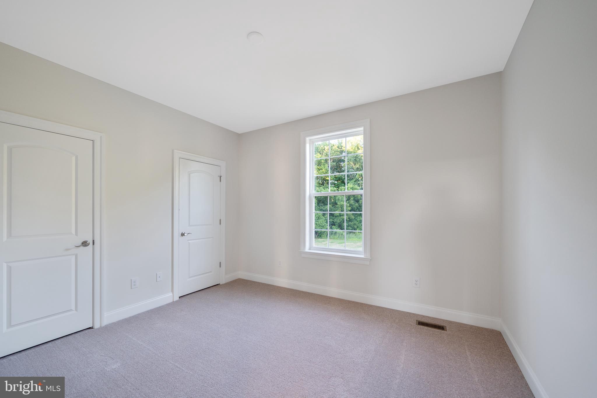 HIGHLANDS AT BACK CREEK - Residential