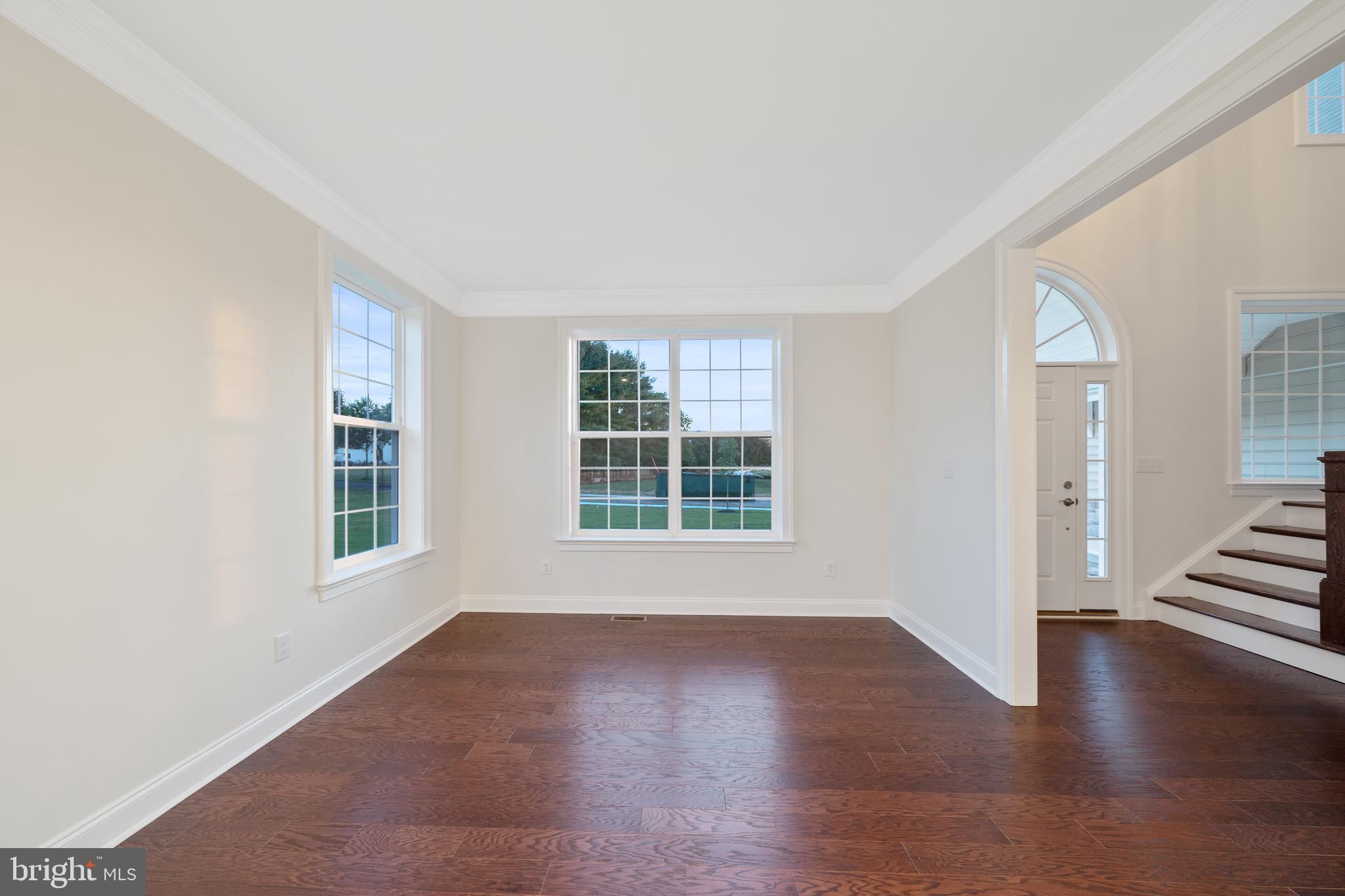 129 AYSHIRE DRIVE SOMERSET FLOORPLAN
