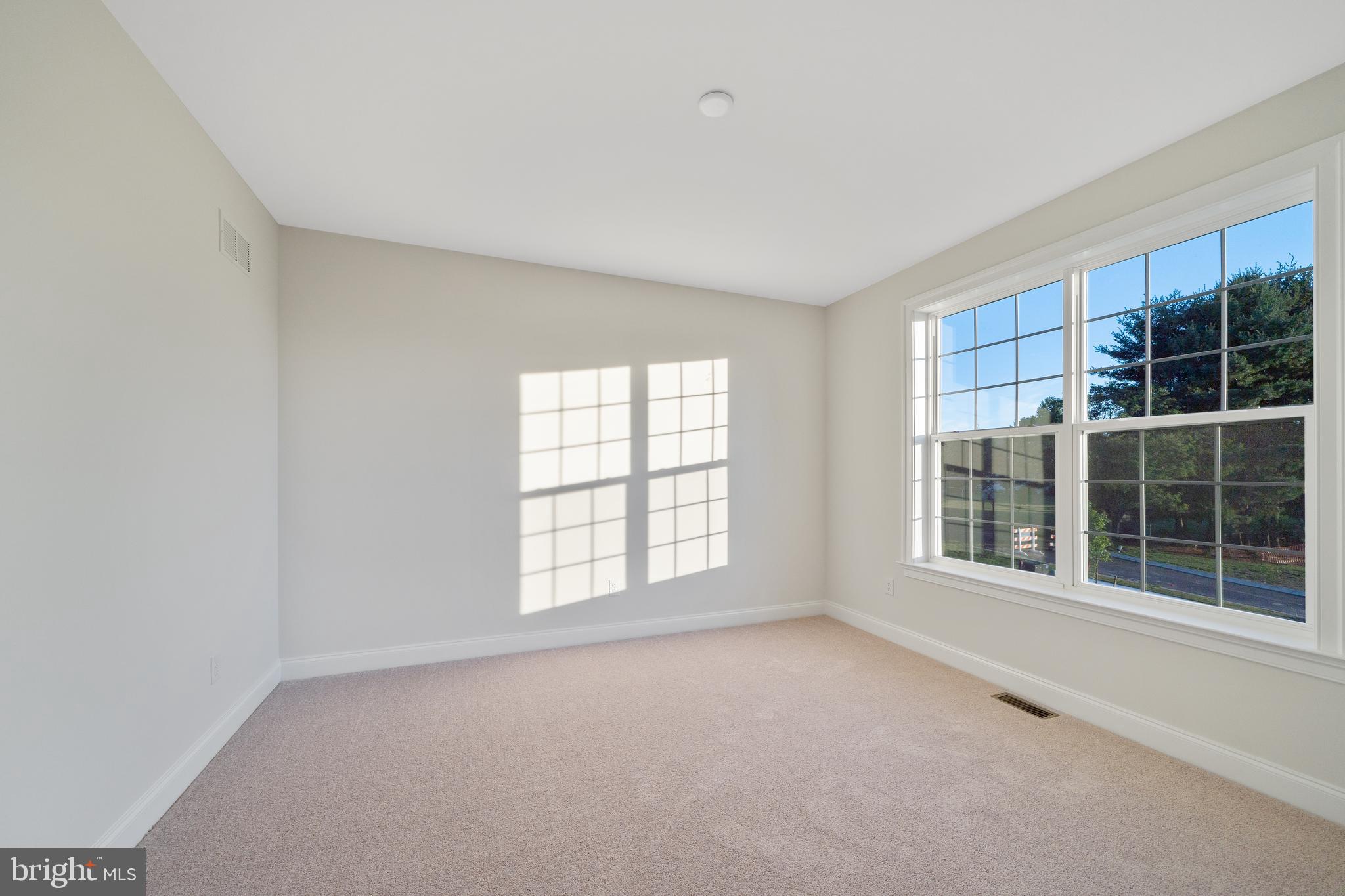 HIGHLANDS AT BACK CREEK - Residential