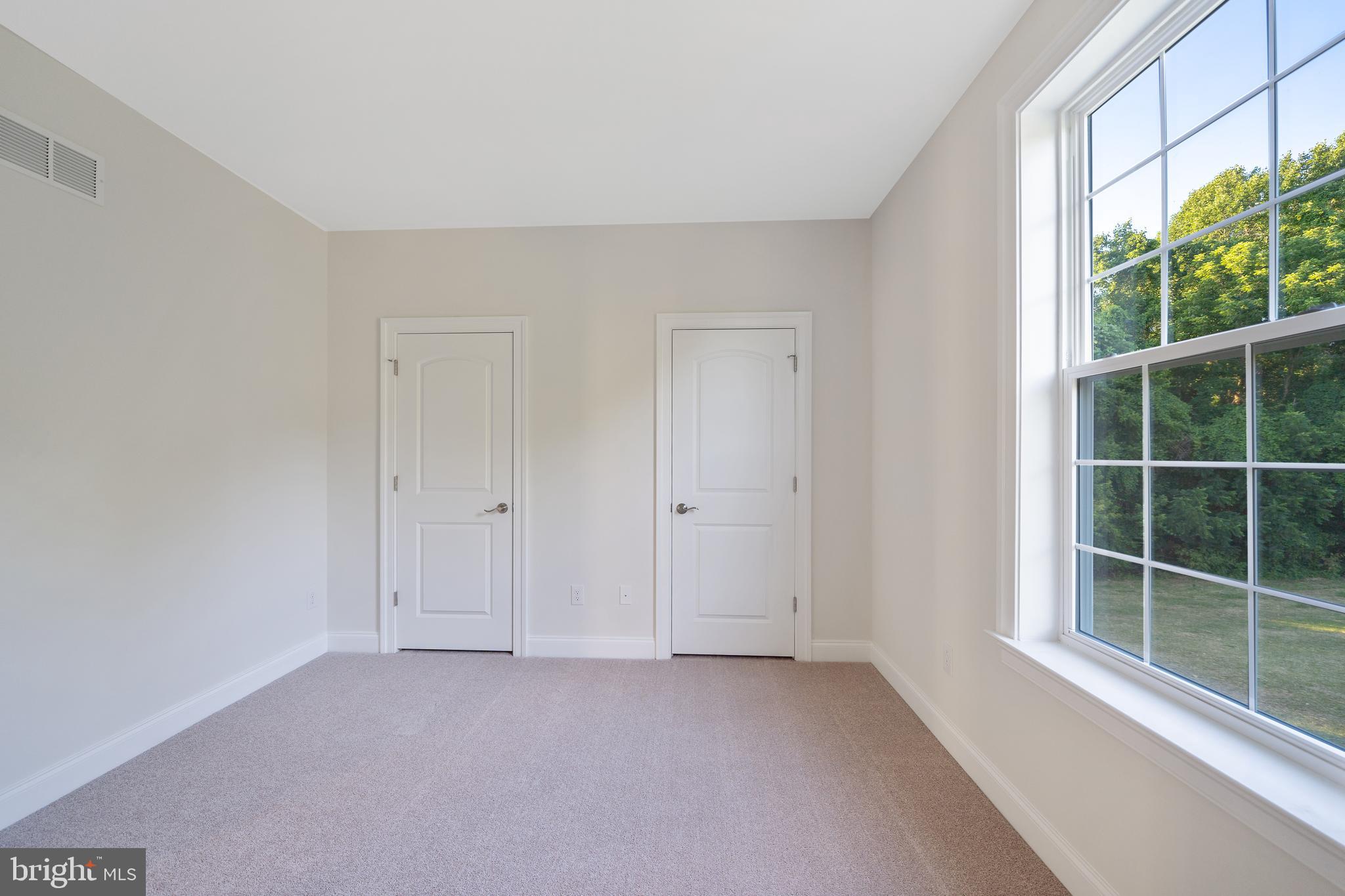 HIGHLANDS AT BACK CREEK - Residential