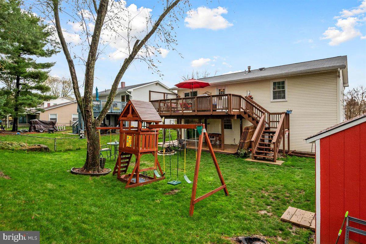 THE PROVINCES - Residential