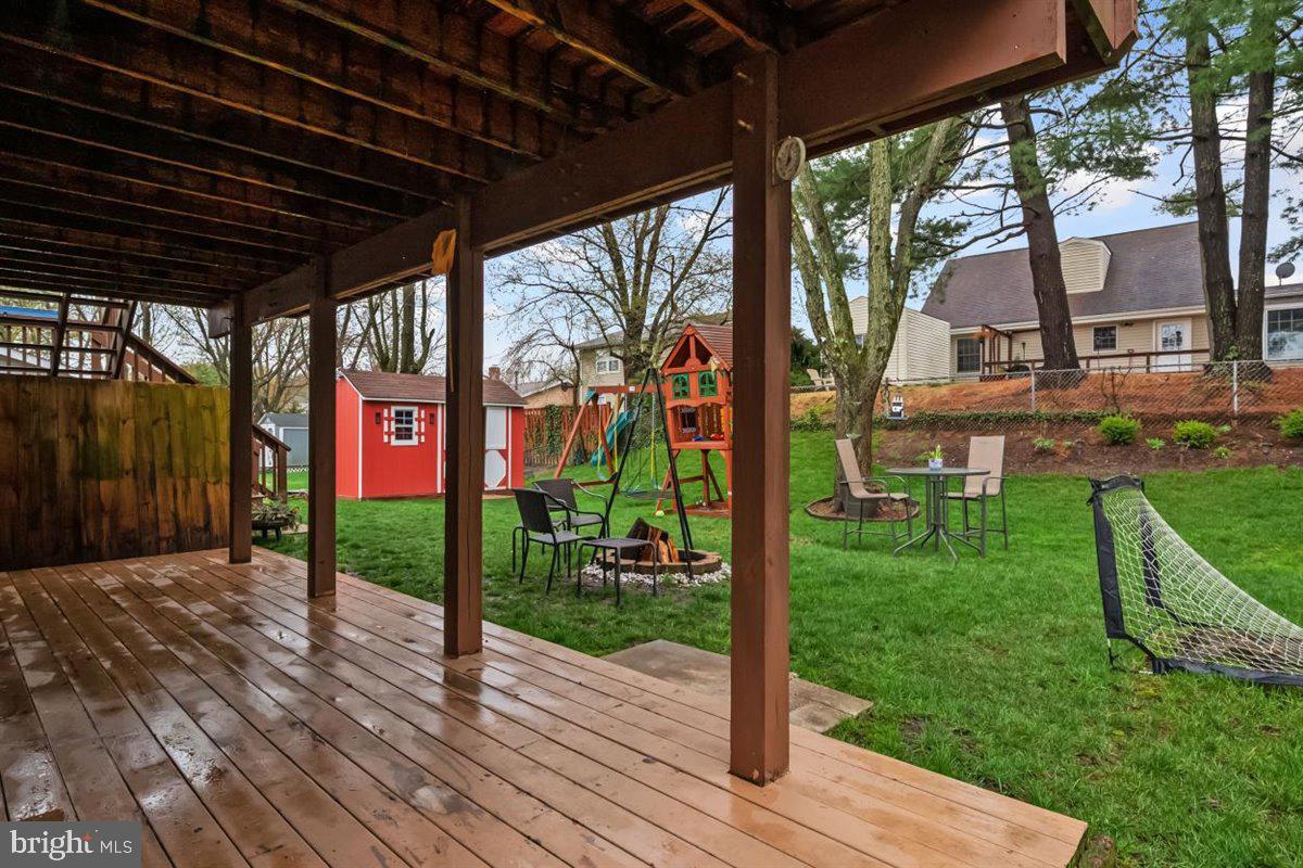 THE PROVINCES - Residential