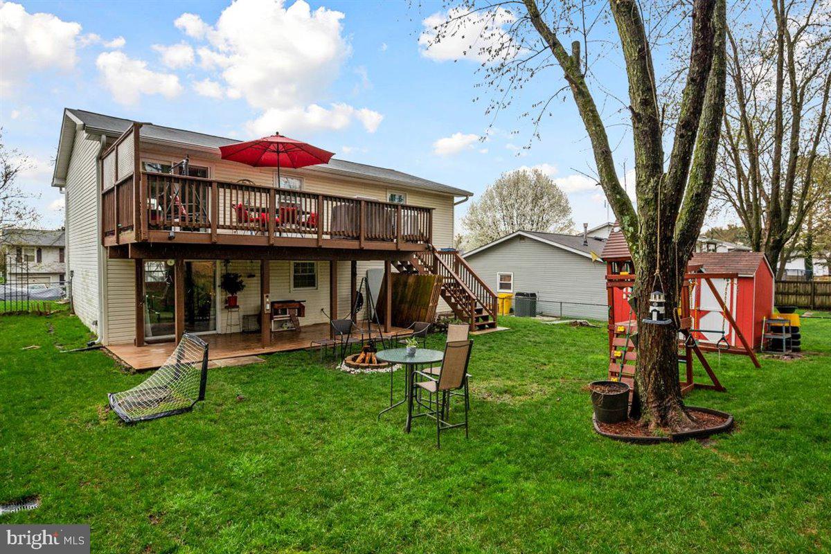 THE PROVINCES - Residential