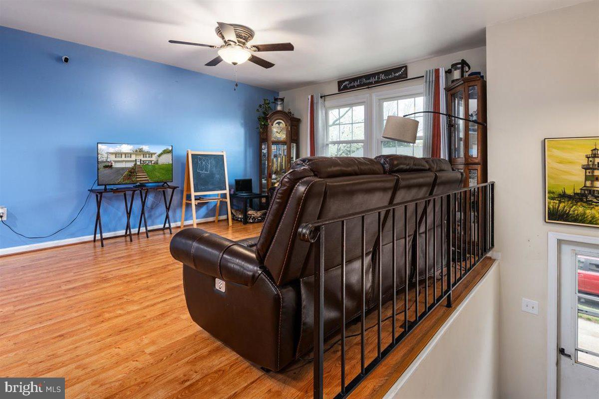 THE PROVINCES - Residential