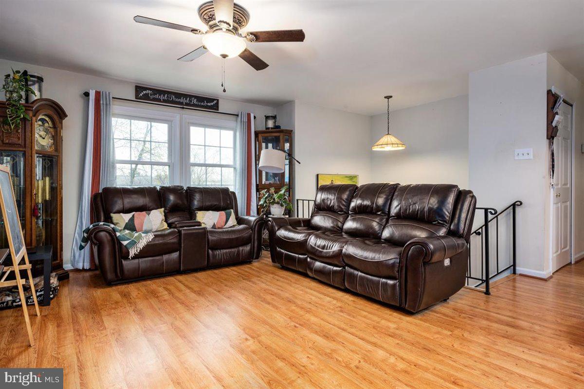 THE PROVINCES - Residential