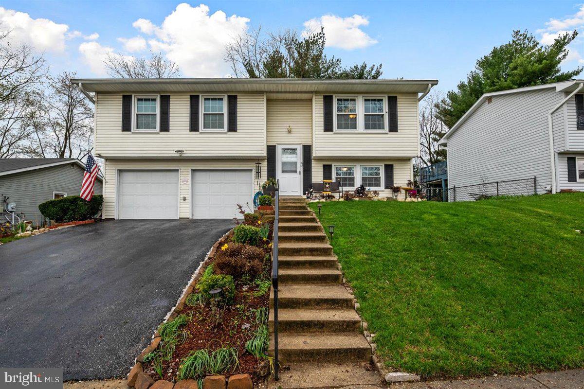 THE PROVINCES - Residential