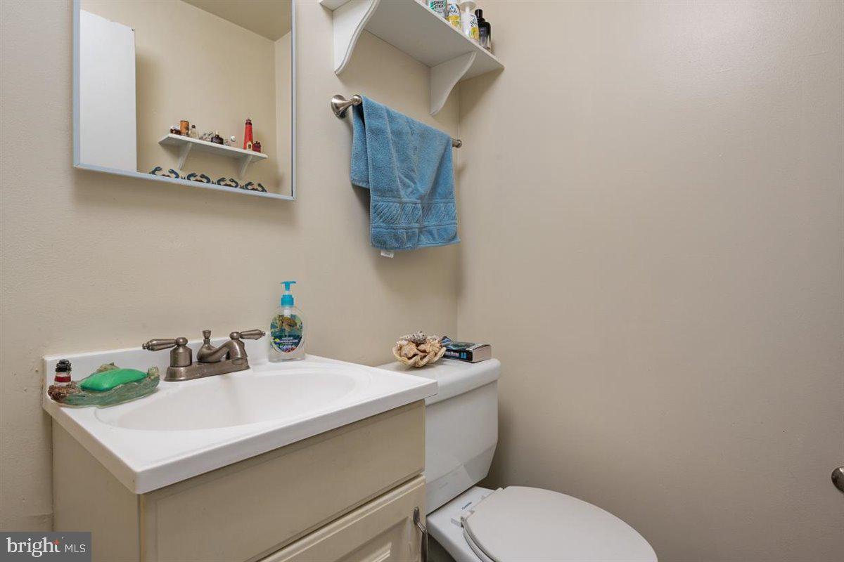 THE PROVINCES - Residential