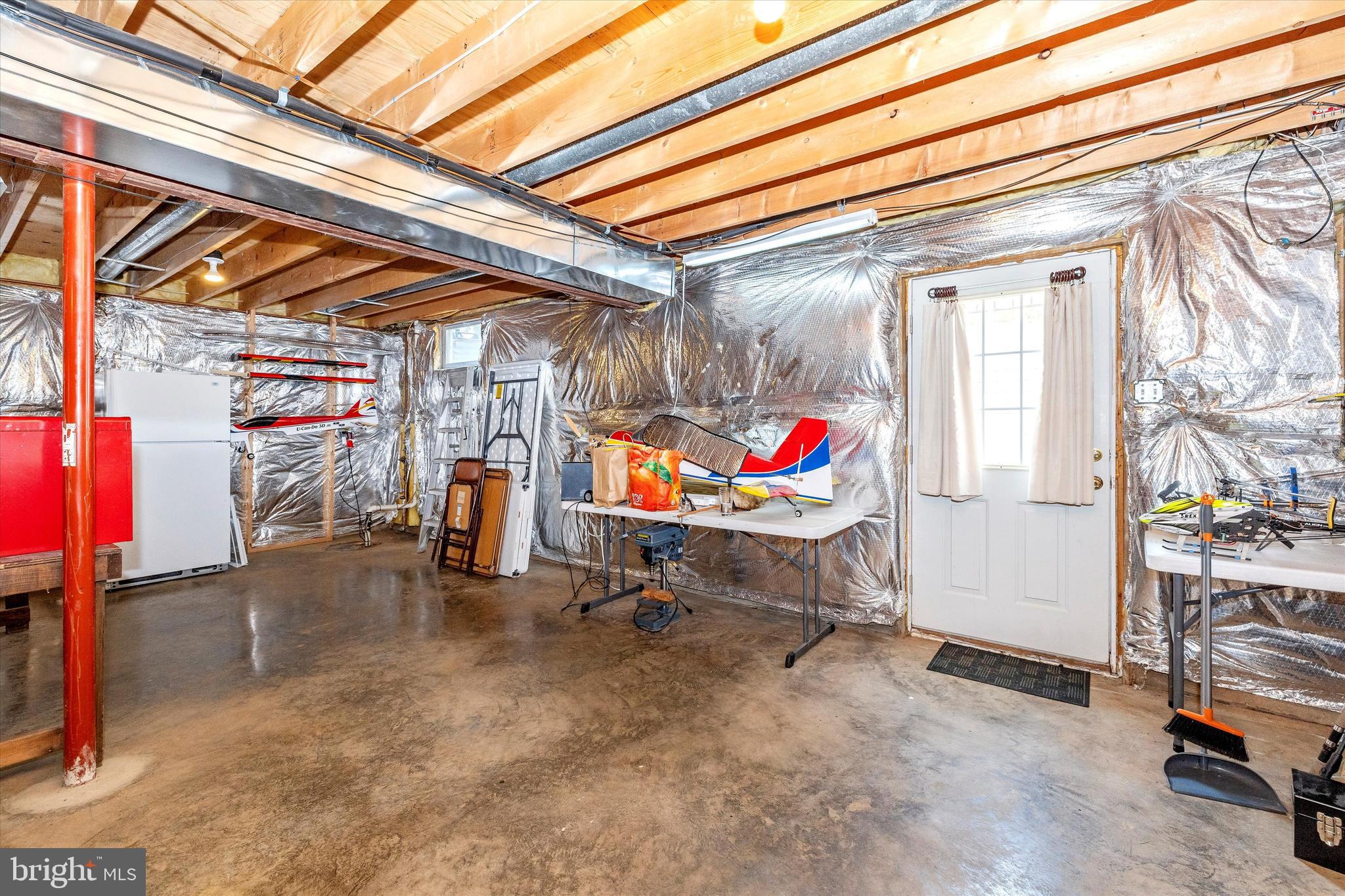 CREEKSIDE PARK - Residential