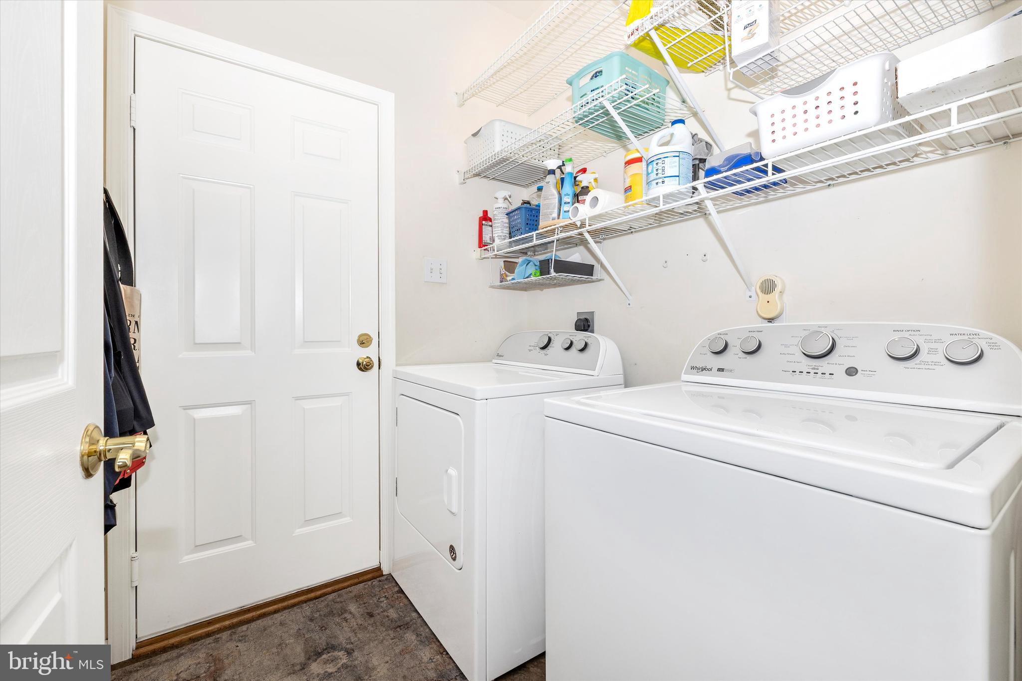 CREEKSIDE PARK - Residential