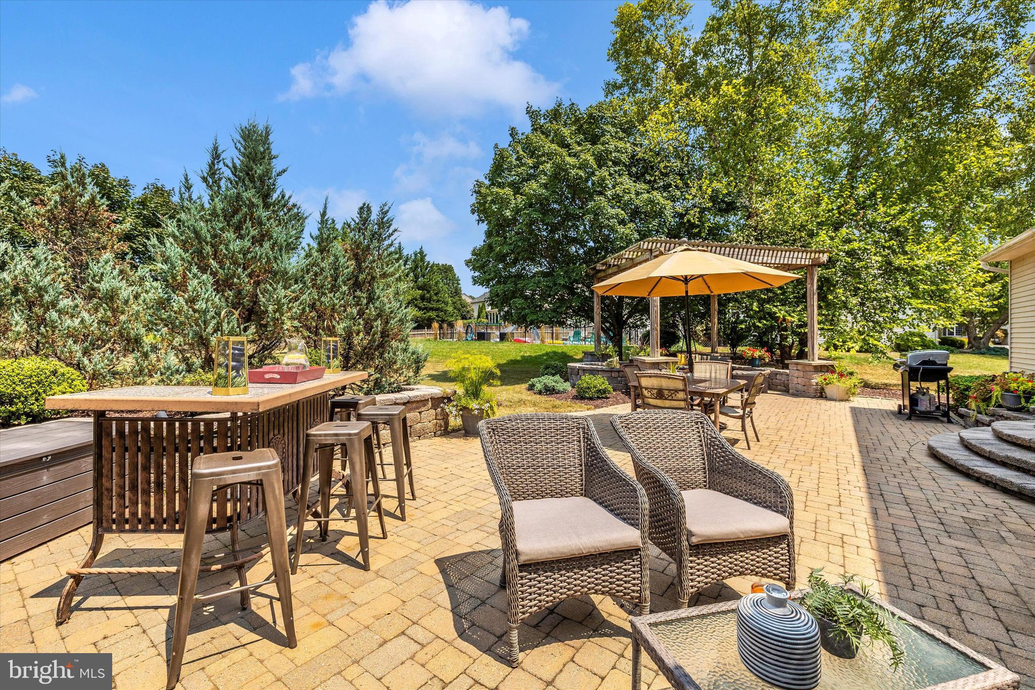 CREEKSIDE PARK - Residential