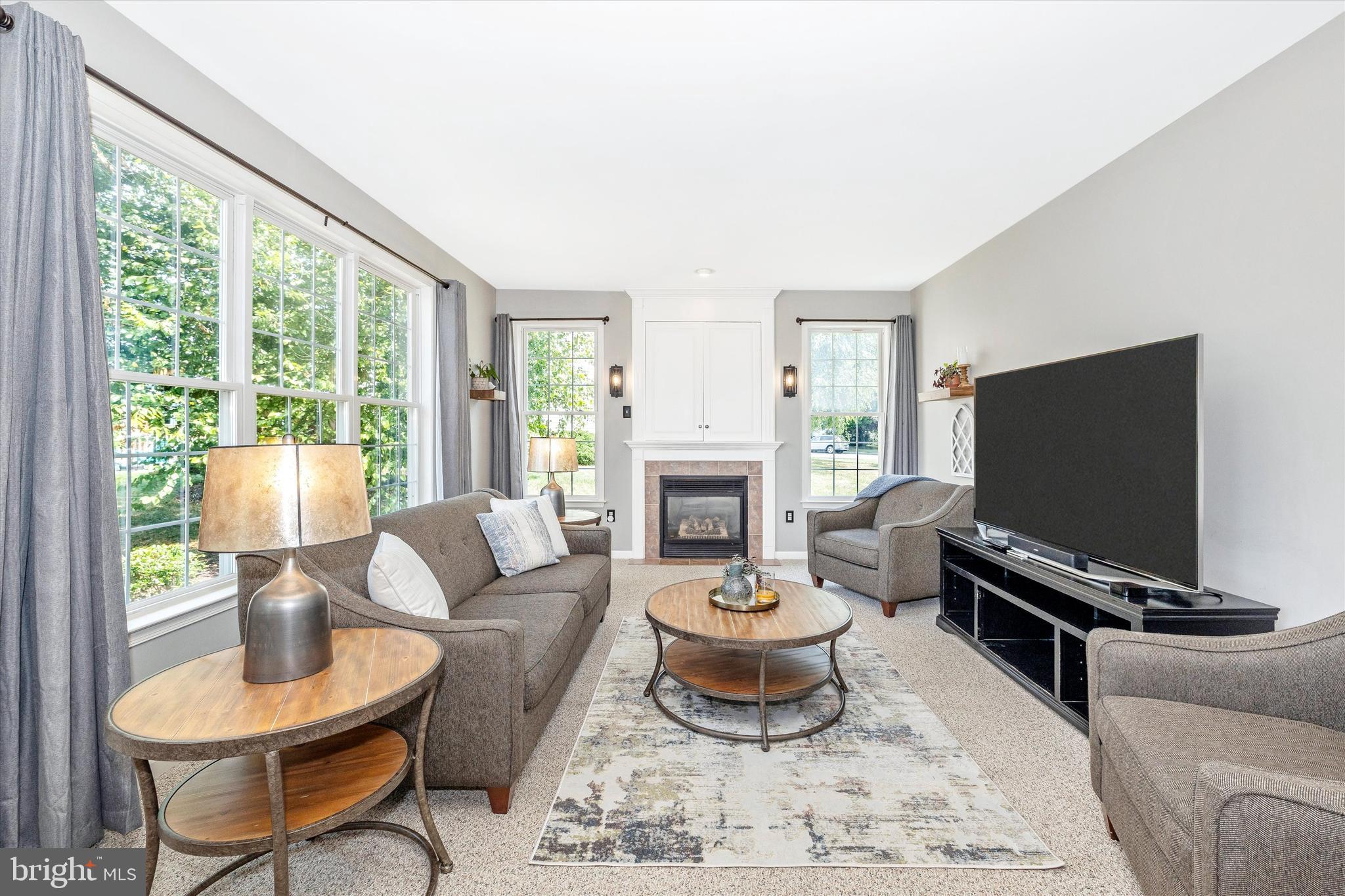 CREEKSIDE PARK - Residential