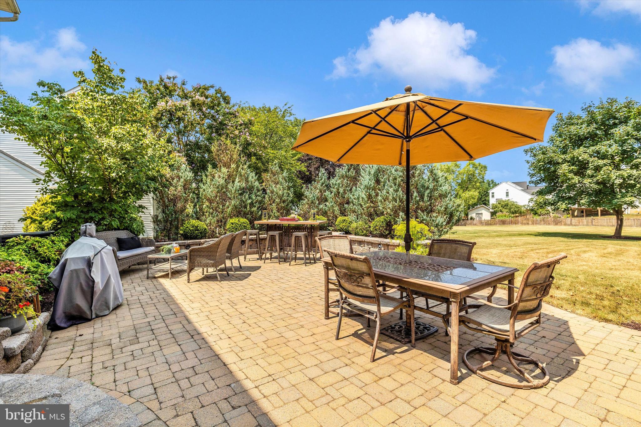 CREEKSIDE PARK - Residential