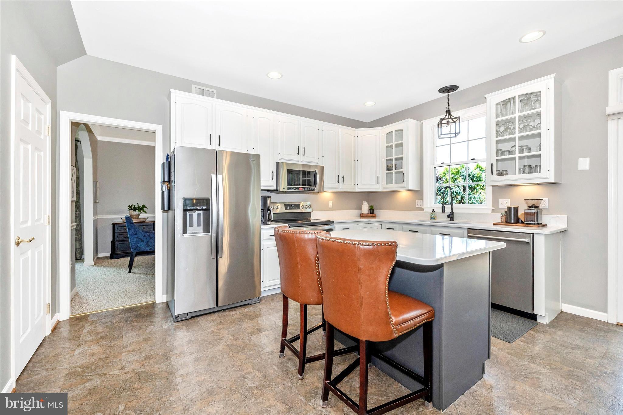 CREEKSIDE PARK - Residential