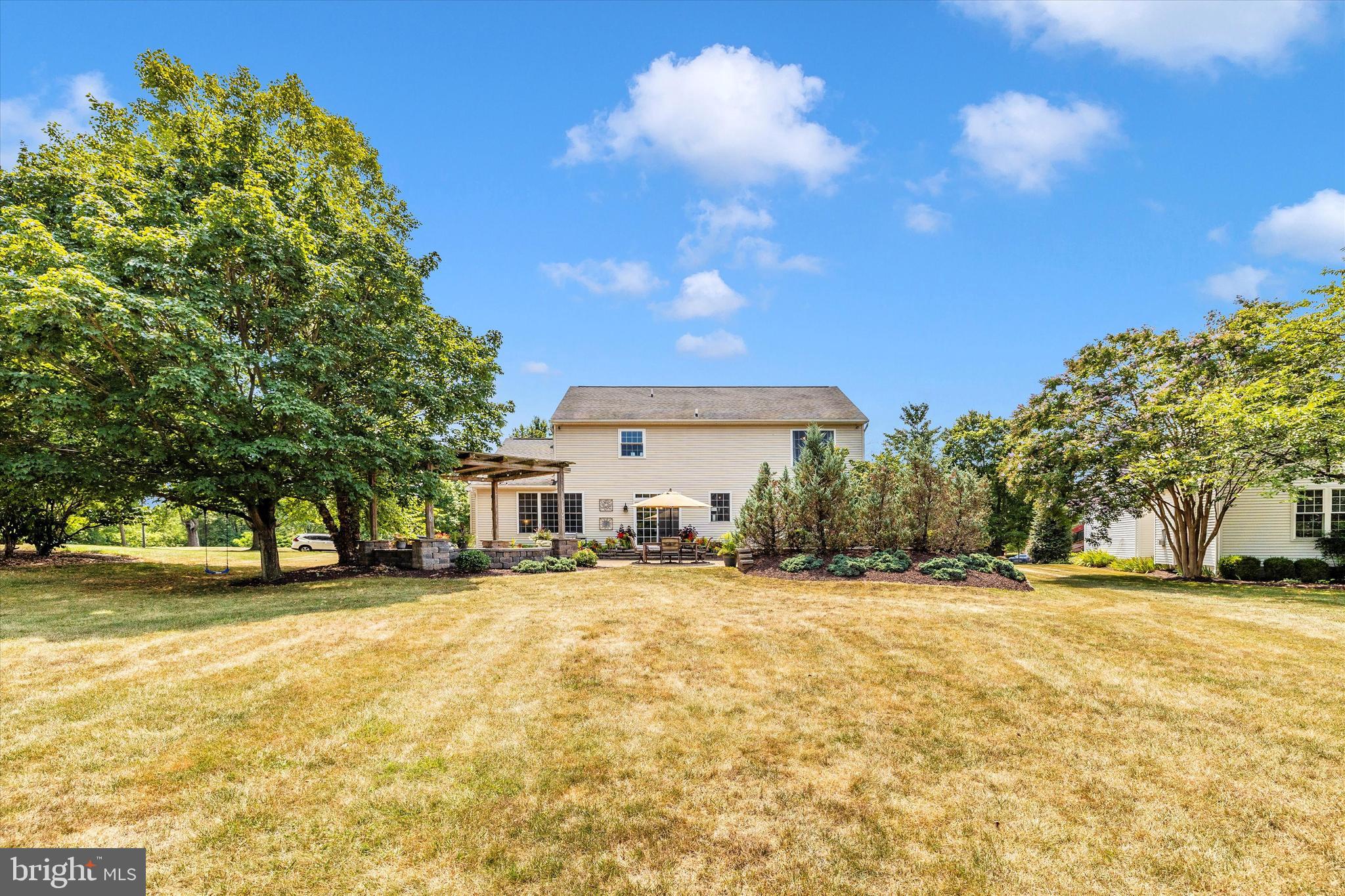 CREEKSIDE PARK - Residential