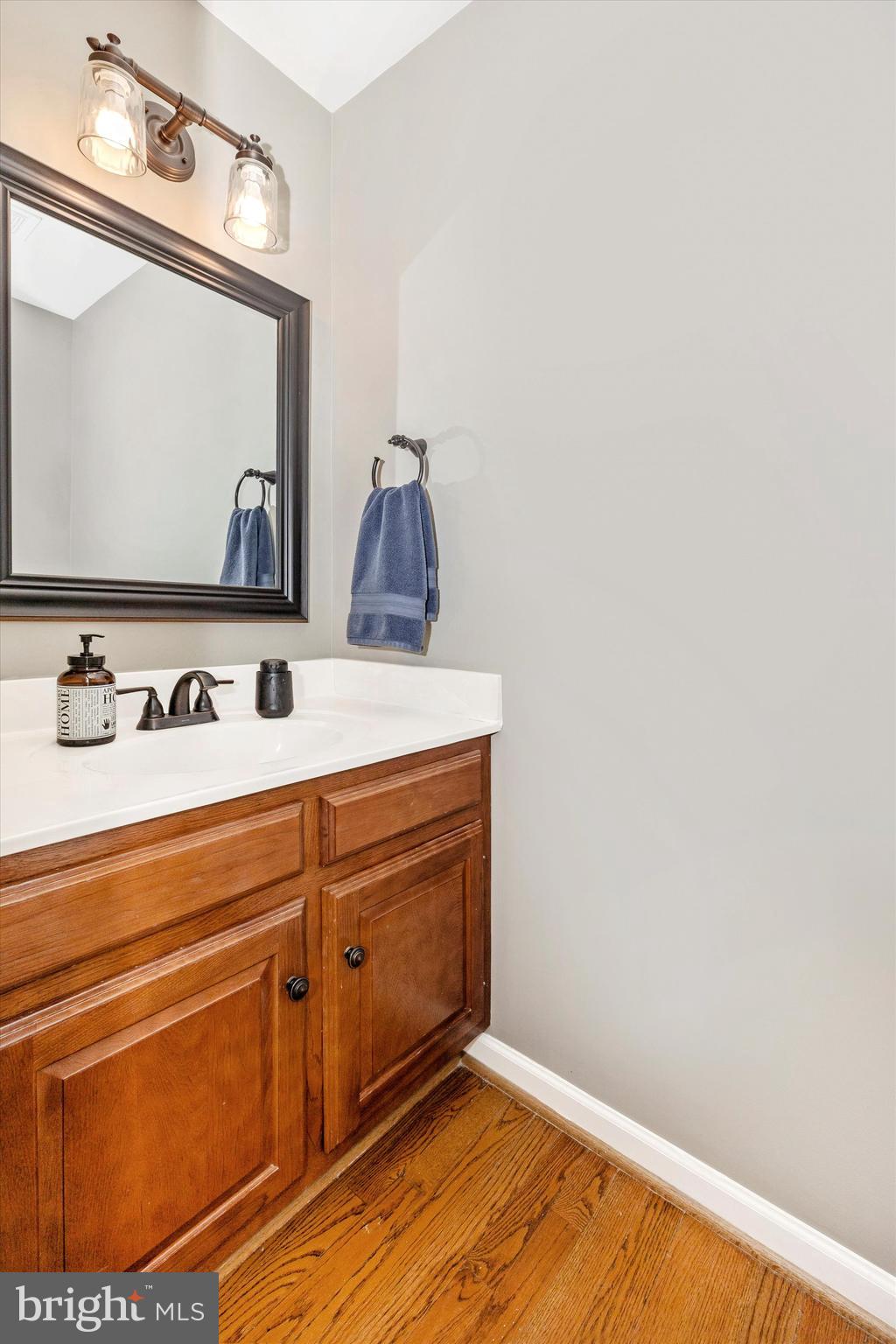 CREEKSIDE PARK - Residential