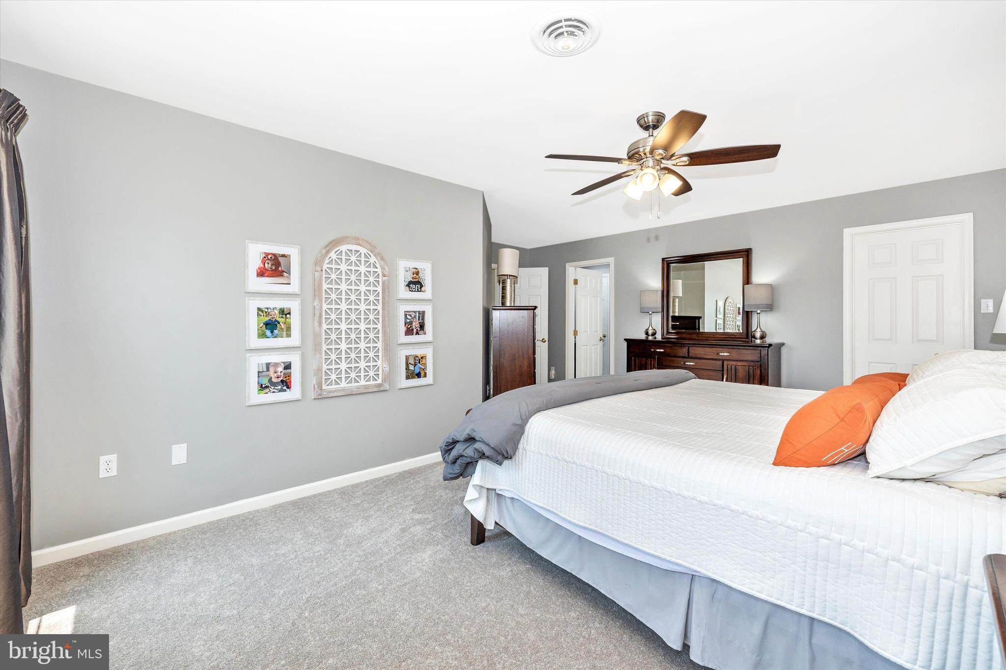 CREEKSIDE PARK - Residential