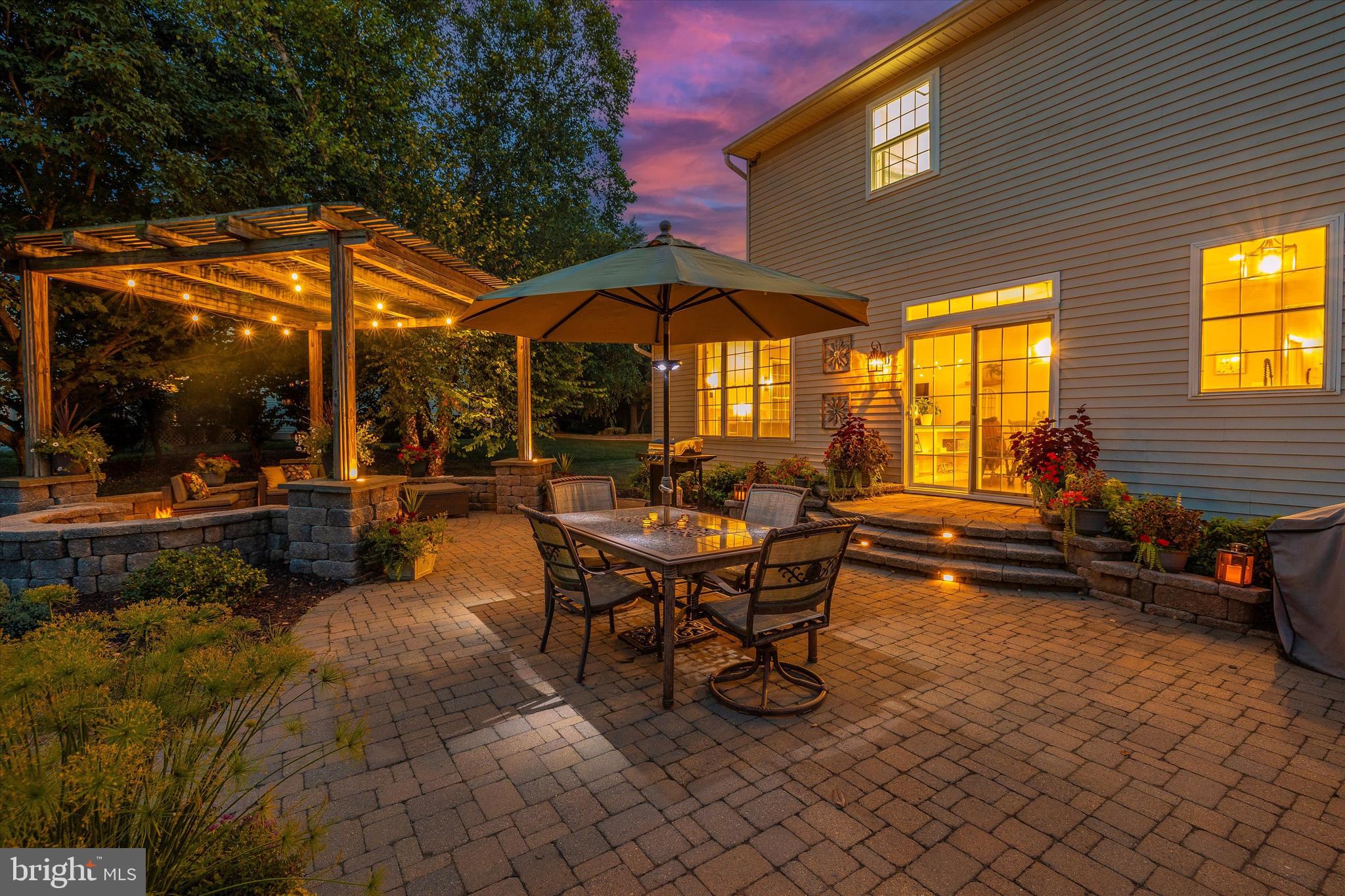 CREEKSIDE PARK - Residential