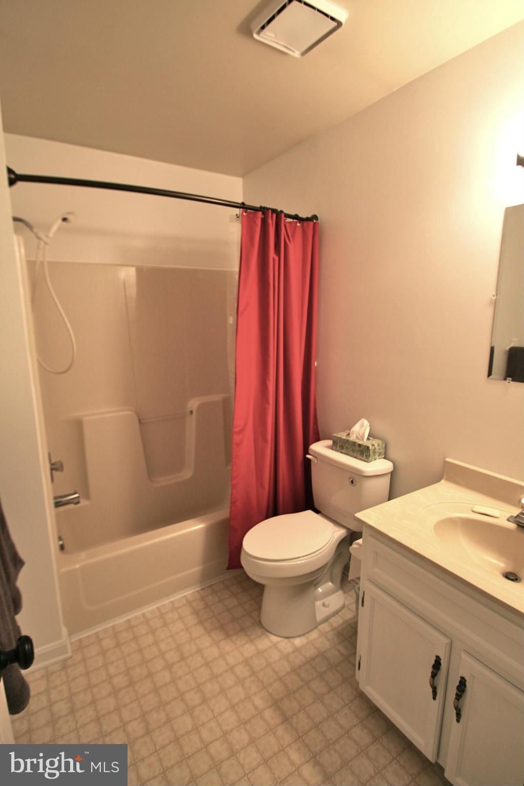 MAPLE GROVE - Residential