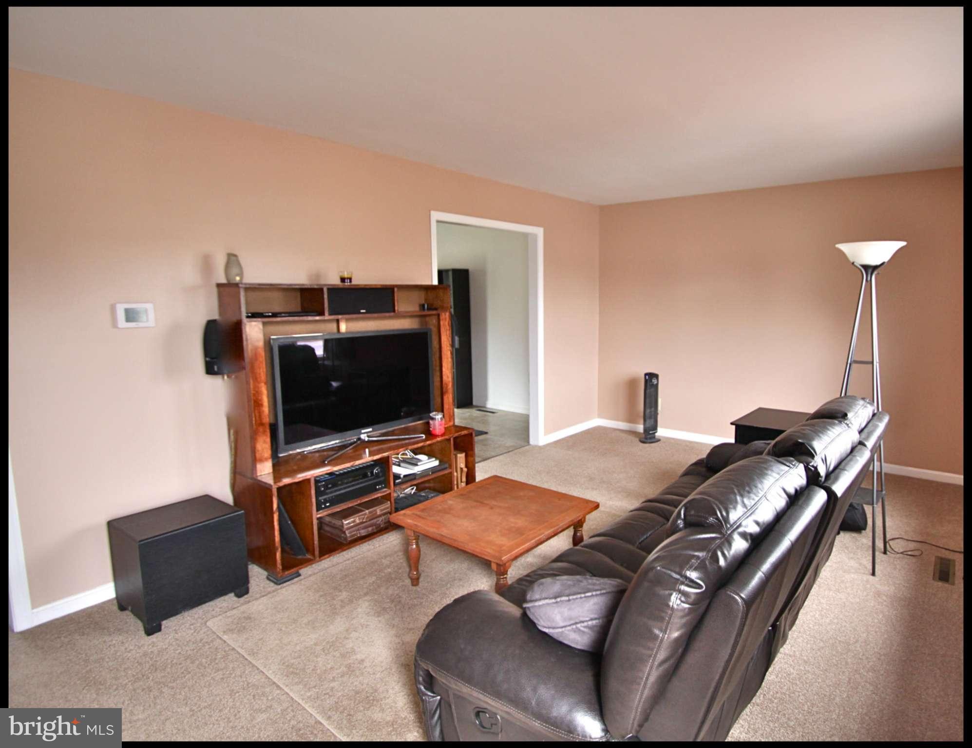 MAPLE GROVE - Residential