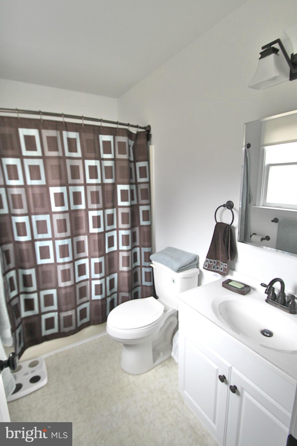 MAPLE GROVE - Residential