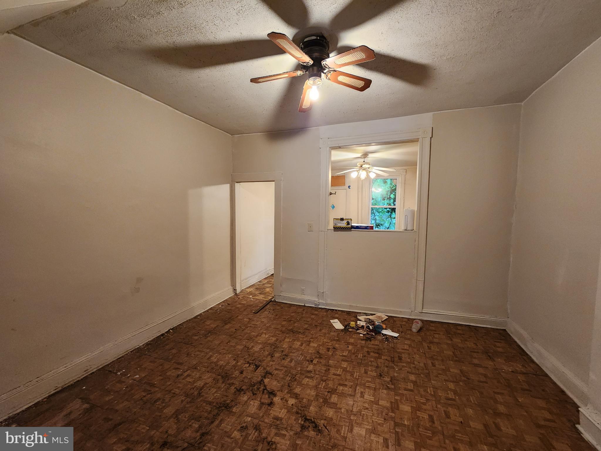 MONDAWMIN - Residential