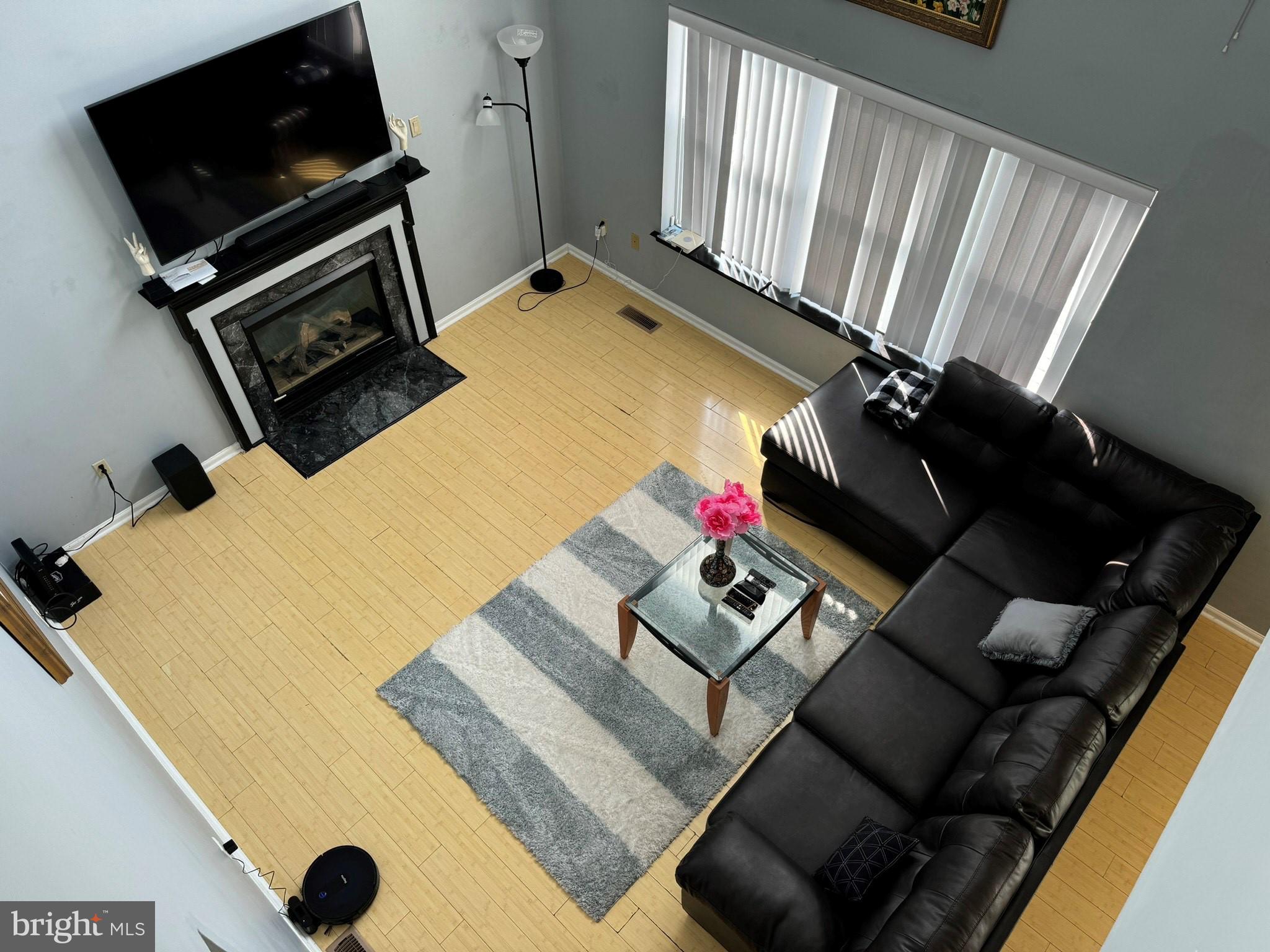 RICHLAND CT - Residential