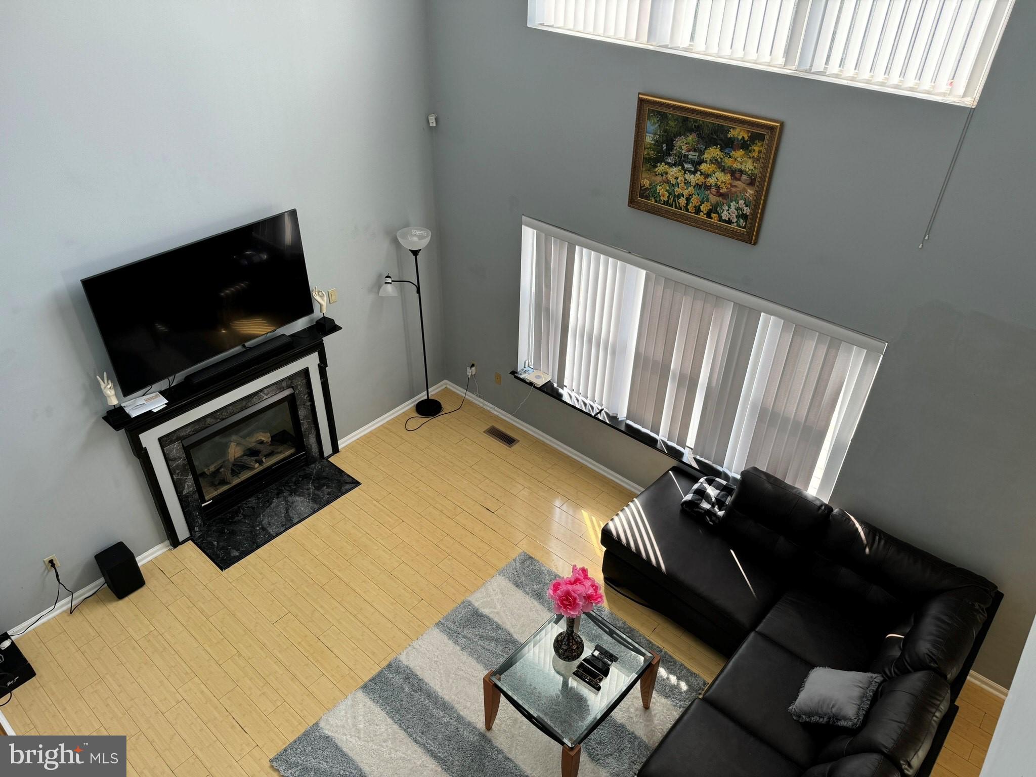 RICHLAND CT - Residential