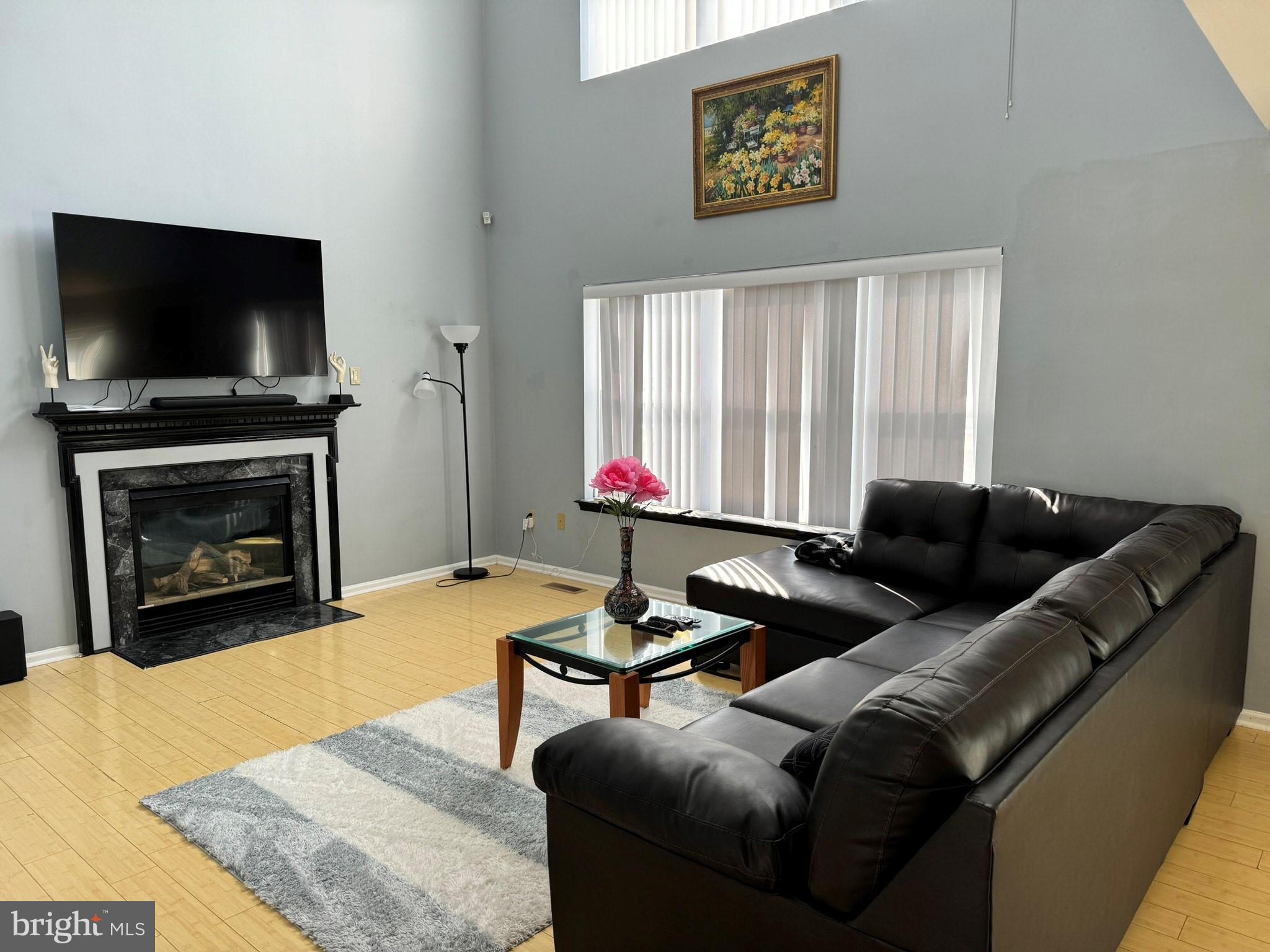 RICHLAND CT - Residential