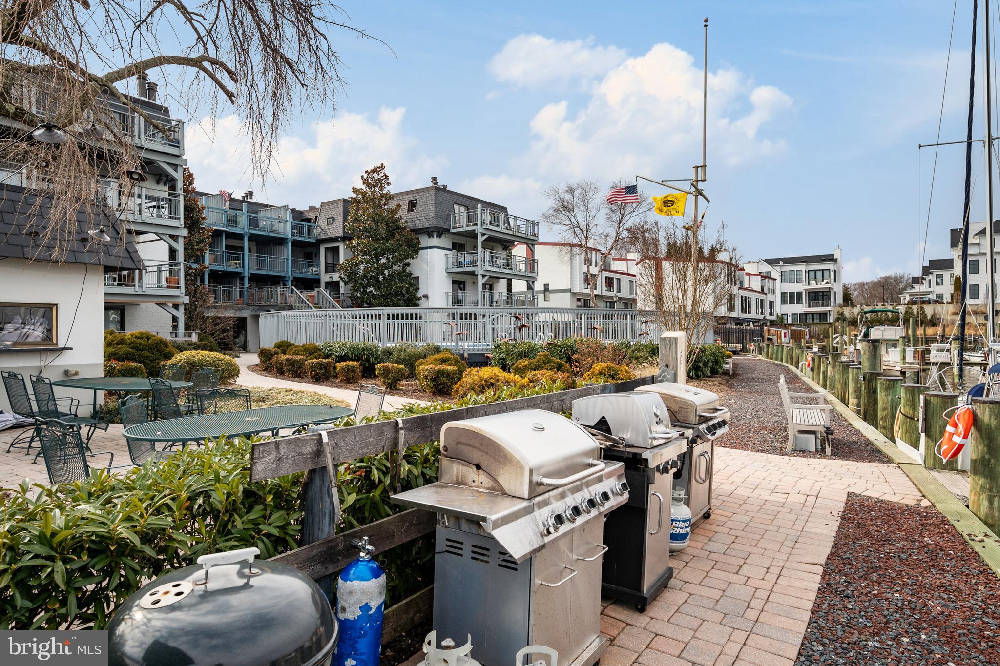 EASTPORT - Residential