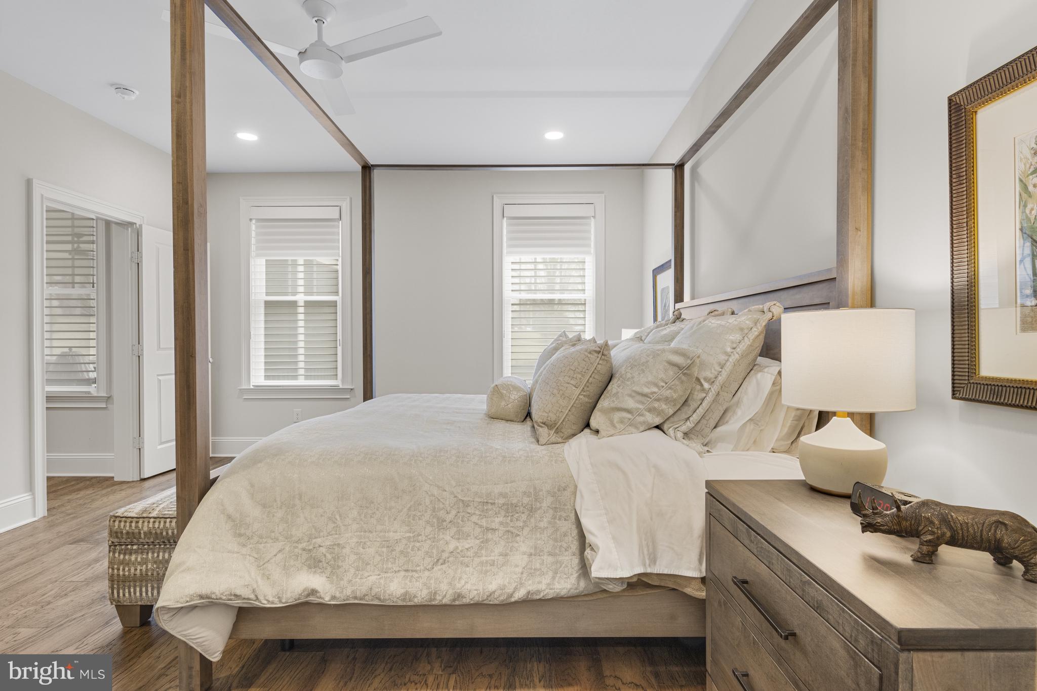 THE VILLAGES AT NORTHRIDGE - Residential