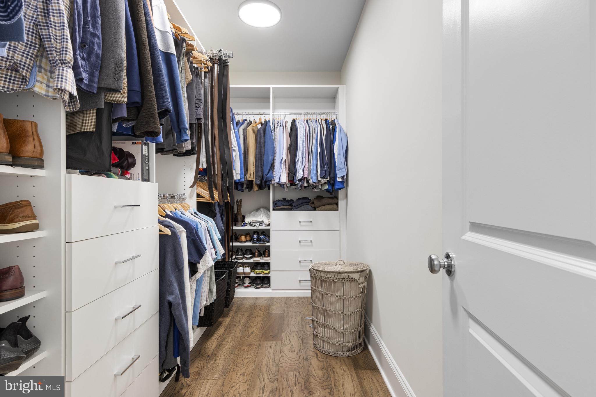 THE VILLAGES AT NORTHRIDGE - Residential