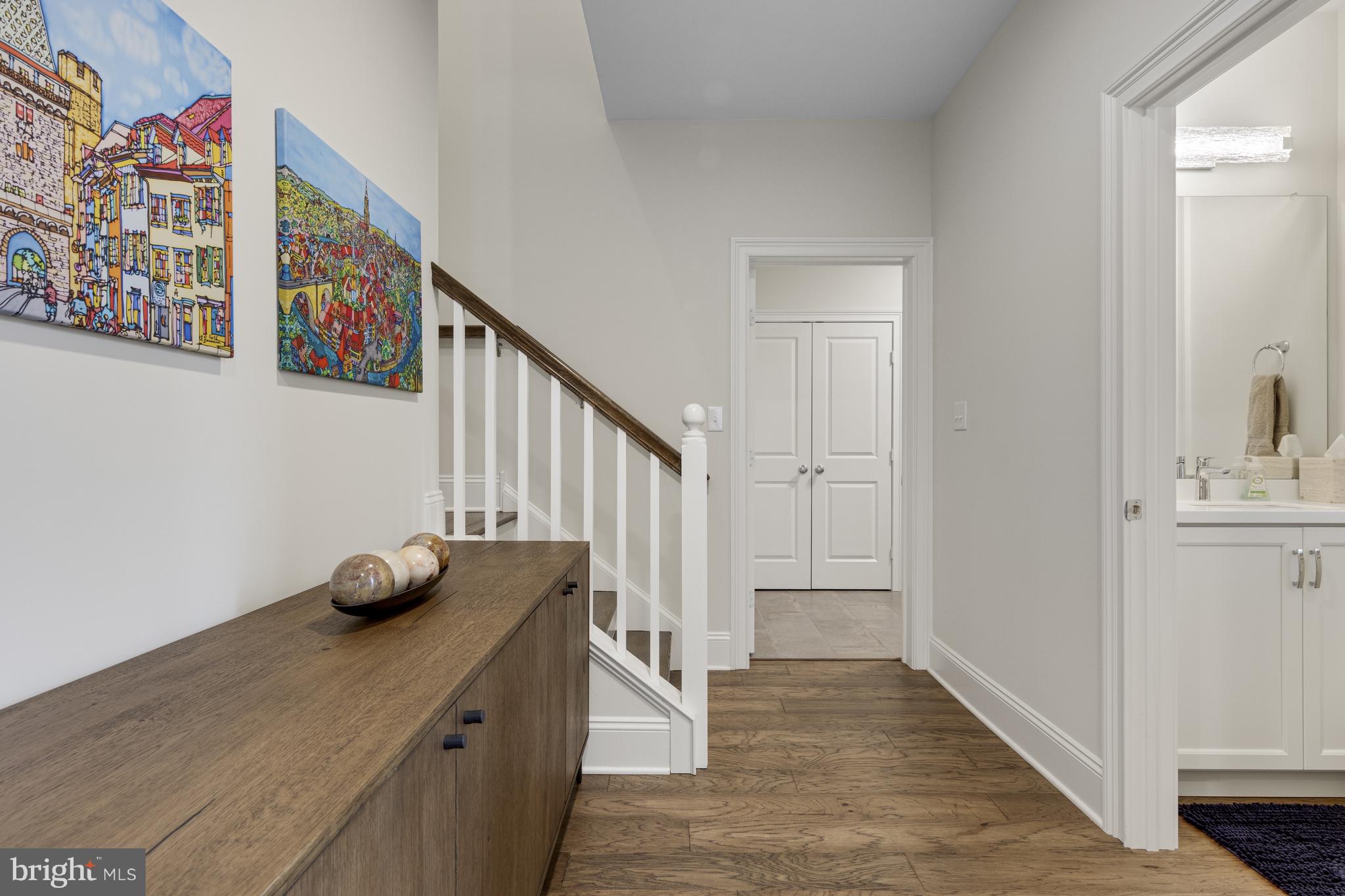 THE VILLAGES AT NORTHRIDGE - Residential