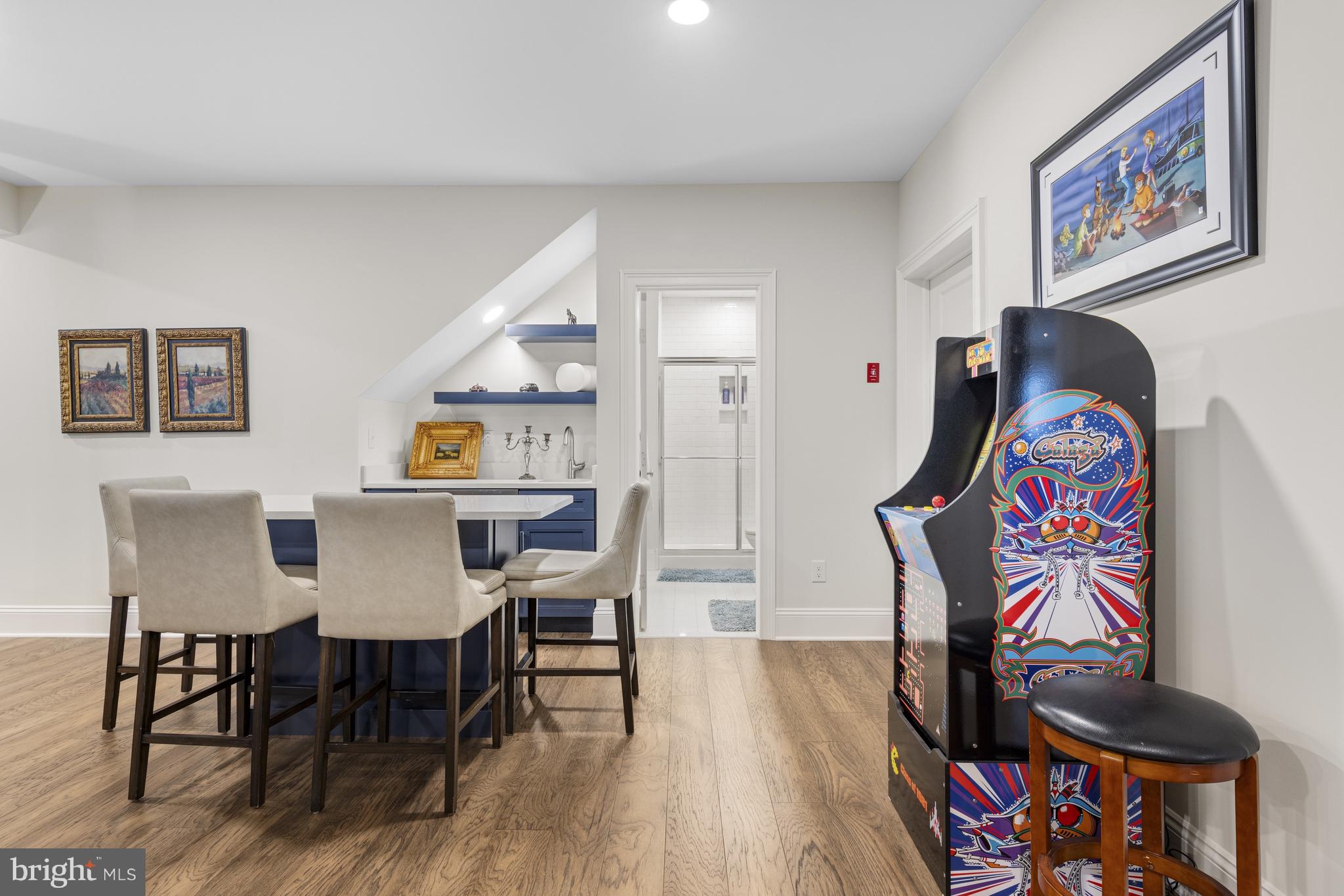 THE VILLAGES AT NORTHRIDGE - Residential