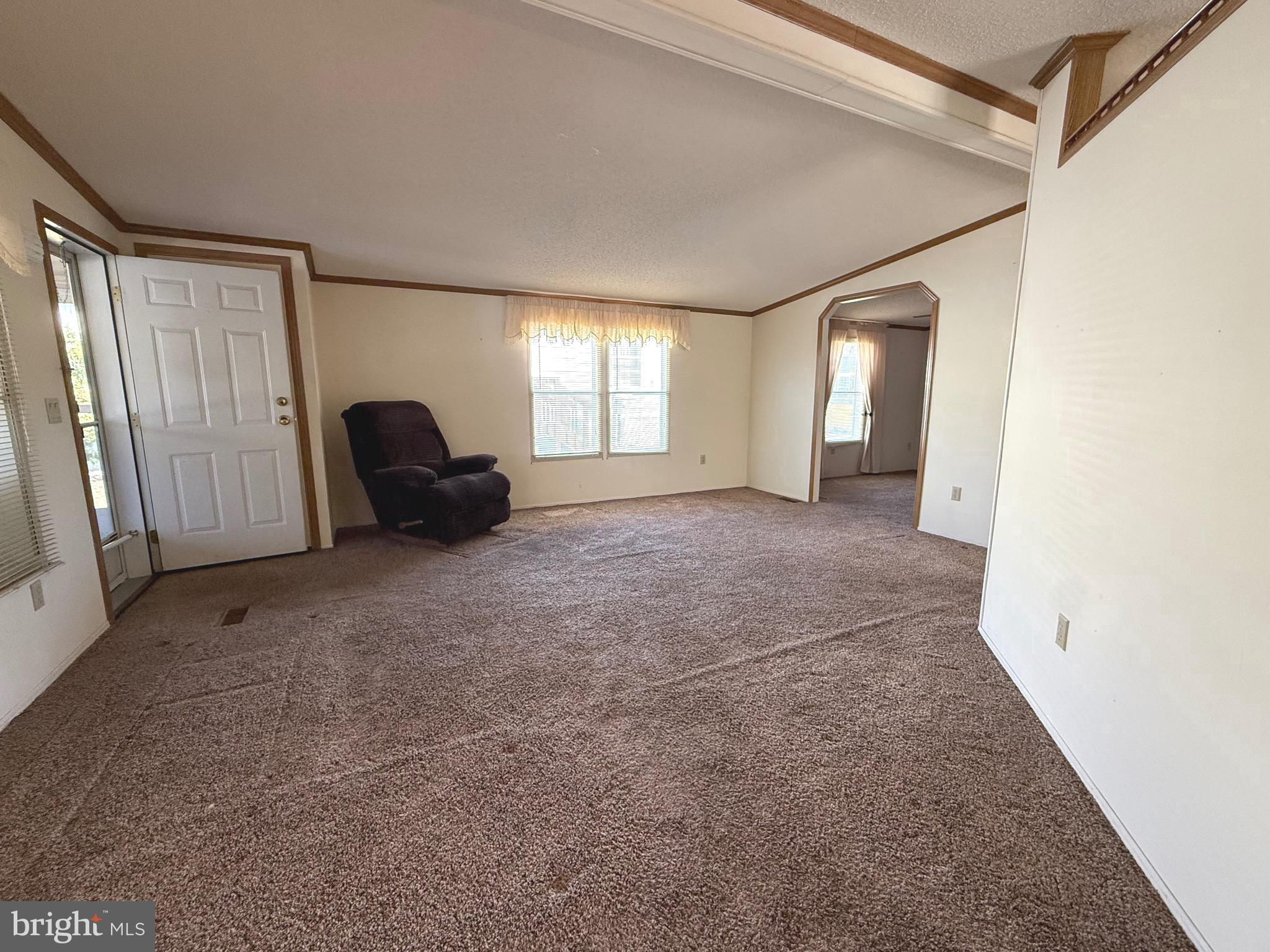 COUNTRY MANOR FARMS - Residential