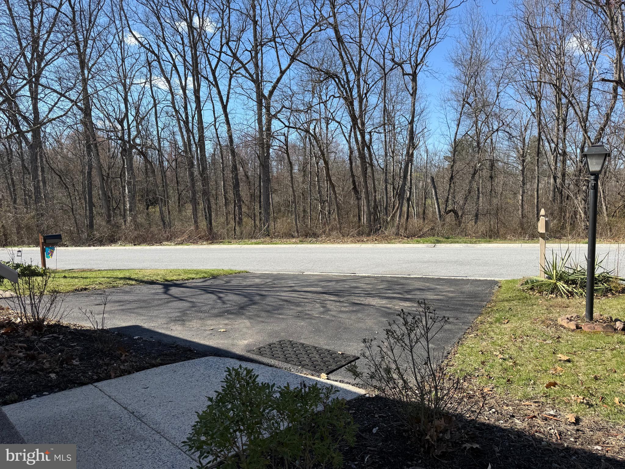 COUNTRY MANOR FARMS - Residential