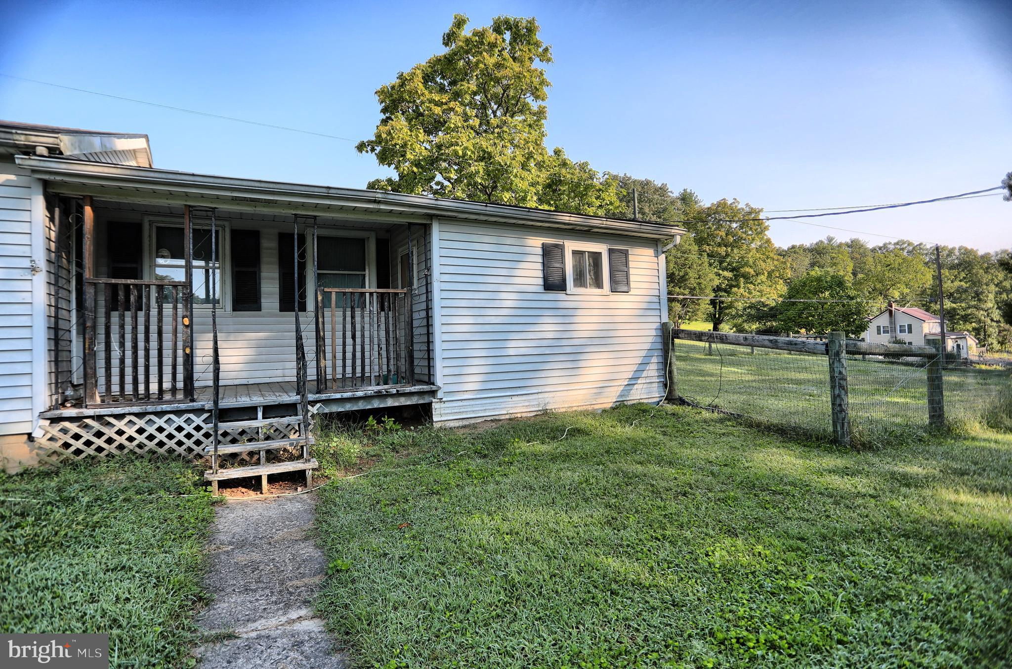 SAVILLE TOWNSHIP - Residential