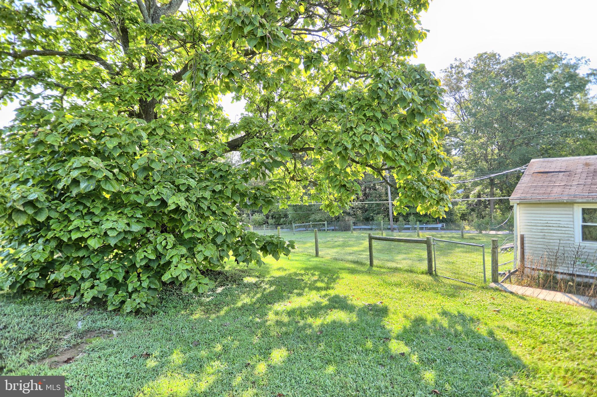 SAVILLE TOWNSHIP - Residential