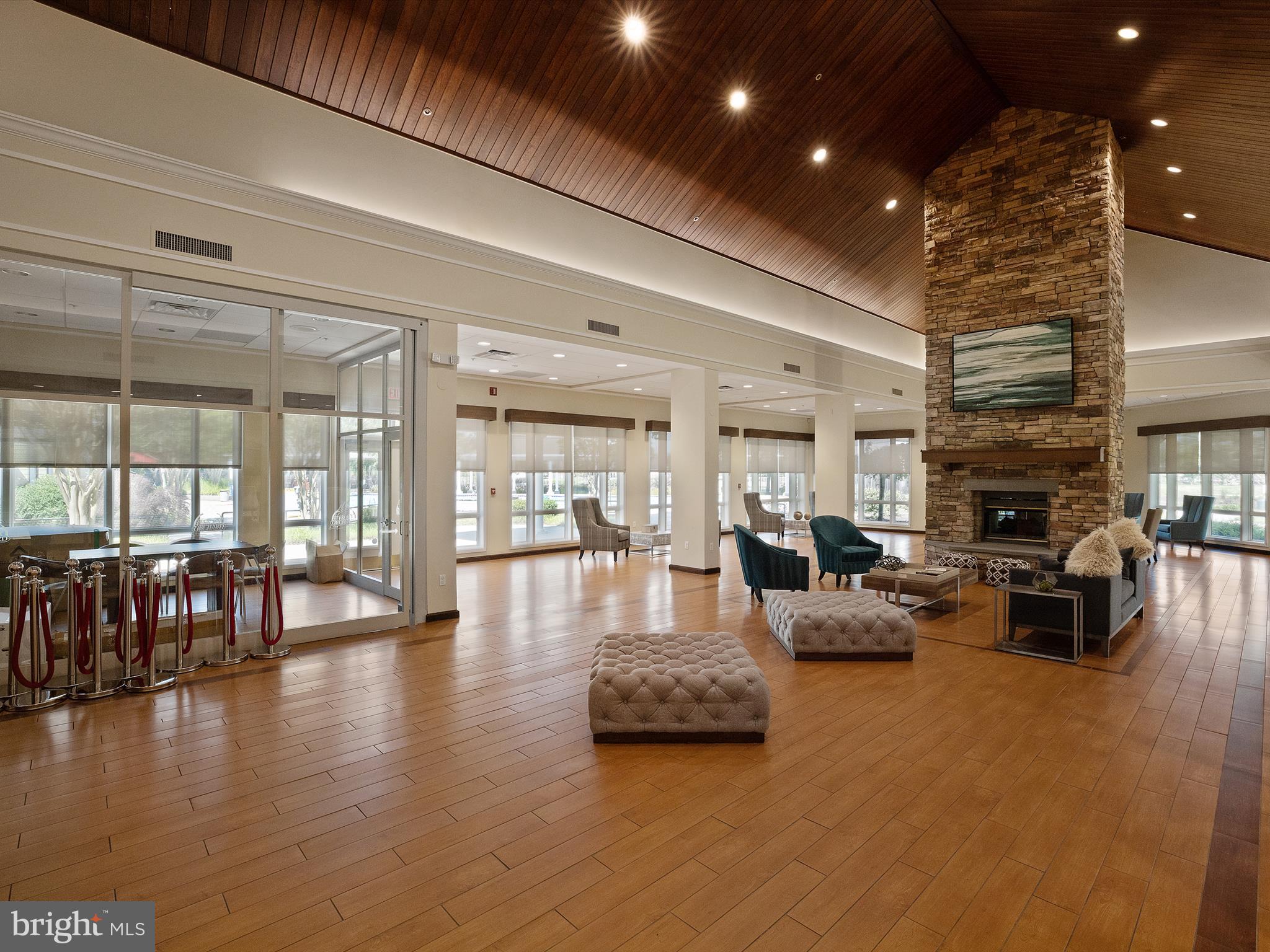 PINEY ORCHARD - Residential