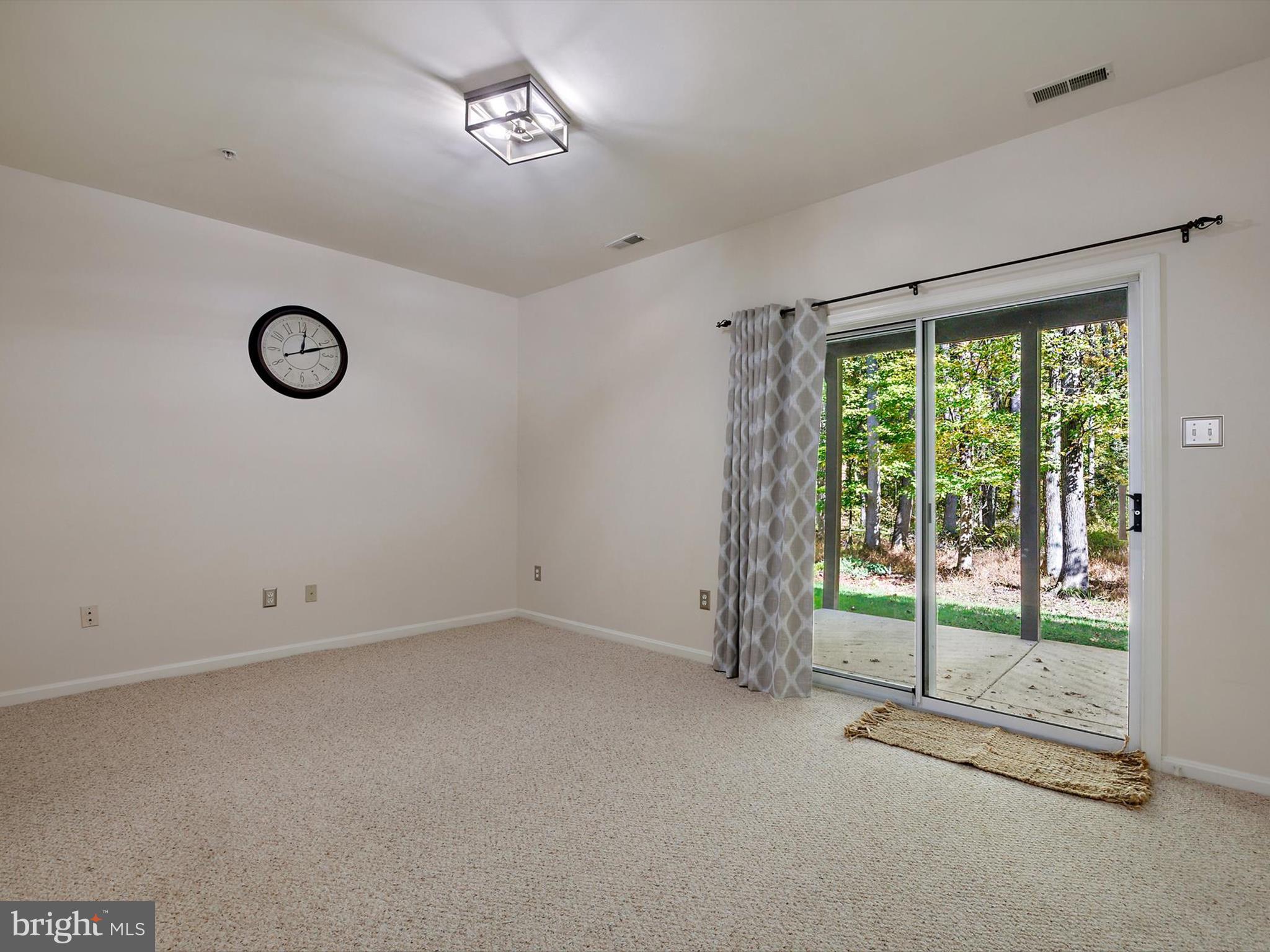 PINEY ORCHARD - Residential