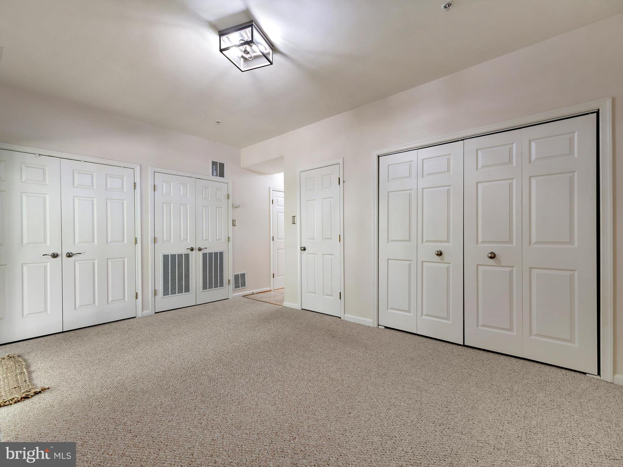 PINEY ORCHARD - Residential